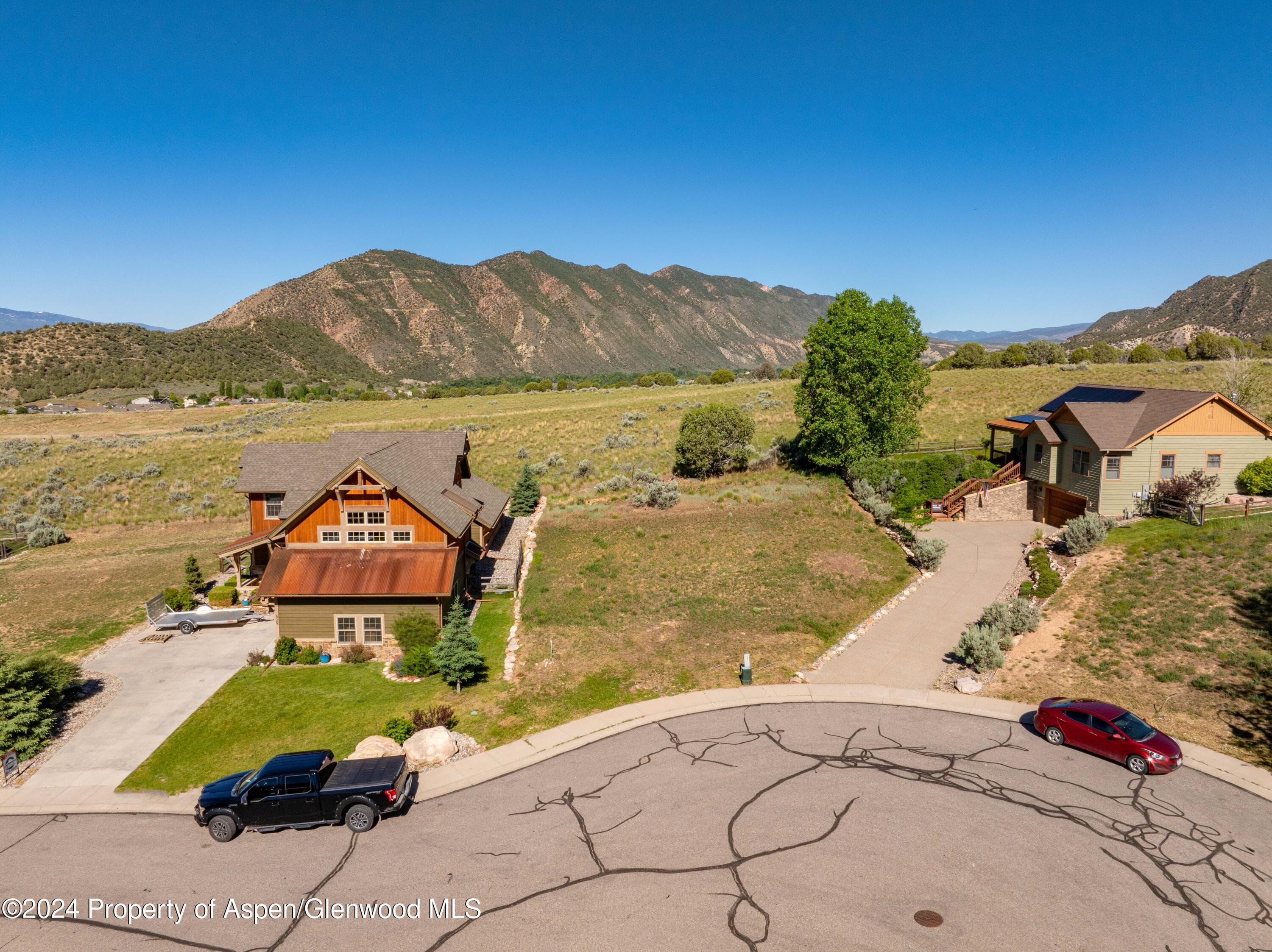 837 Ute Circle, New Castle, CO 81647 - Photo 8