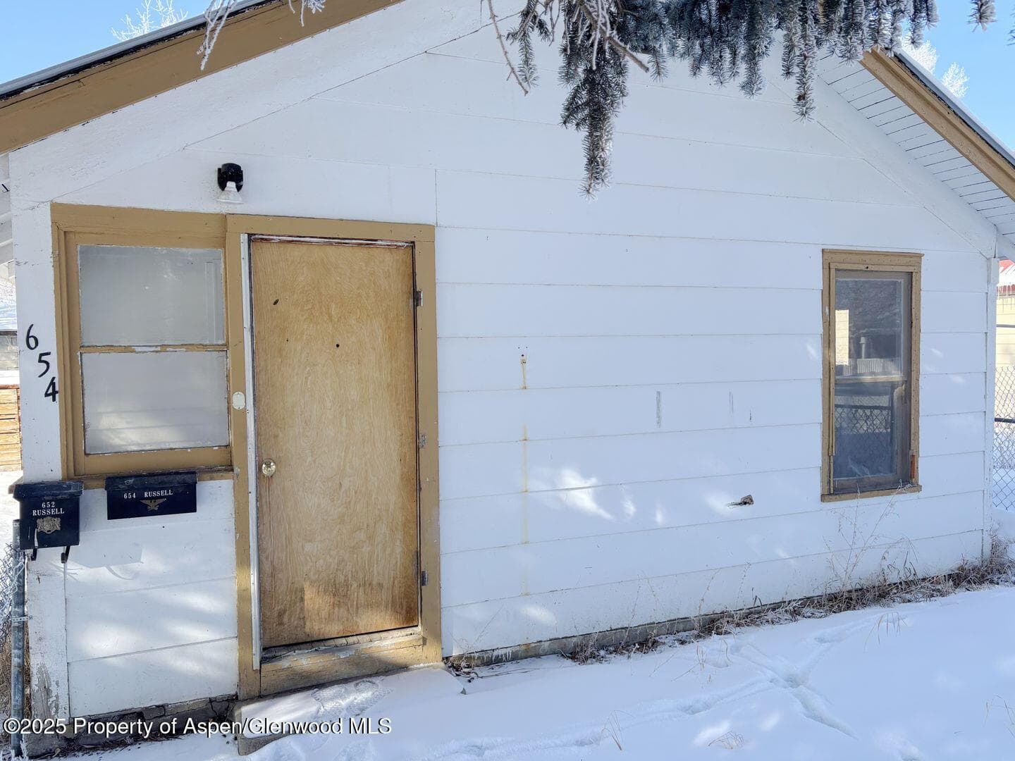 652-654 Russell Street, Craig, CO 81625 - Photo 2