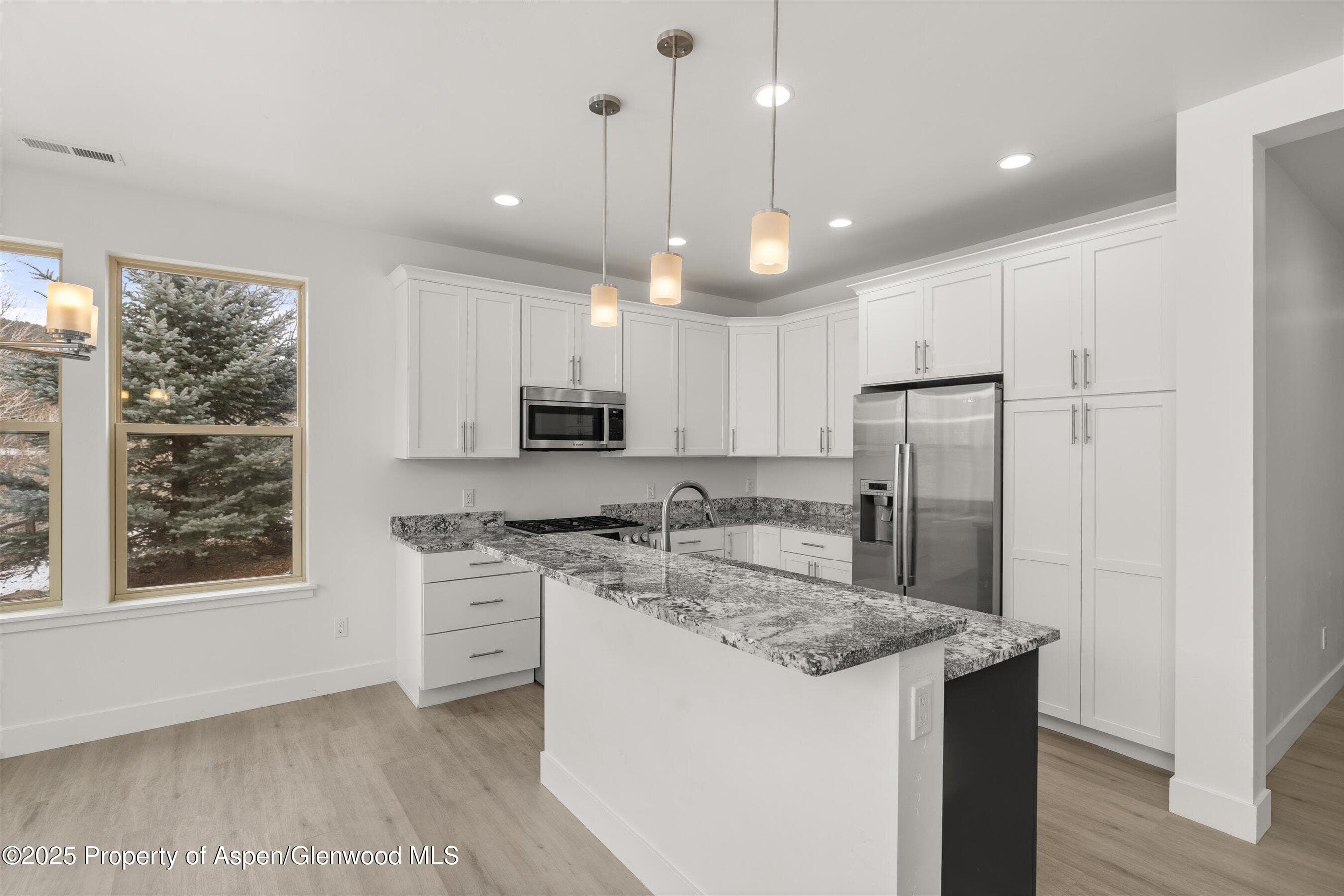 1 EAGLE CLAW Circle, Glenwood Springs, CO 81601 - Photo 6