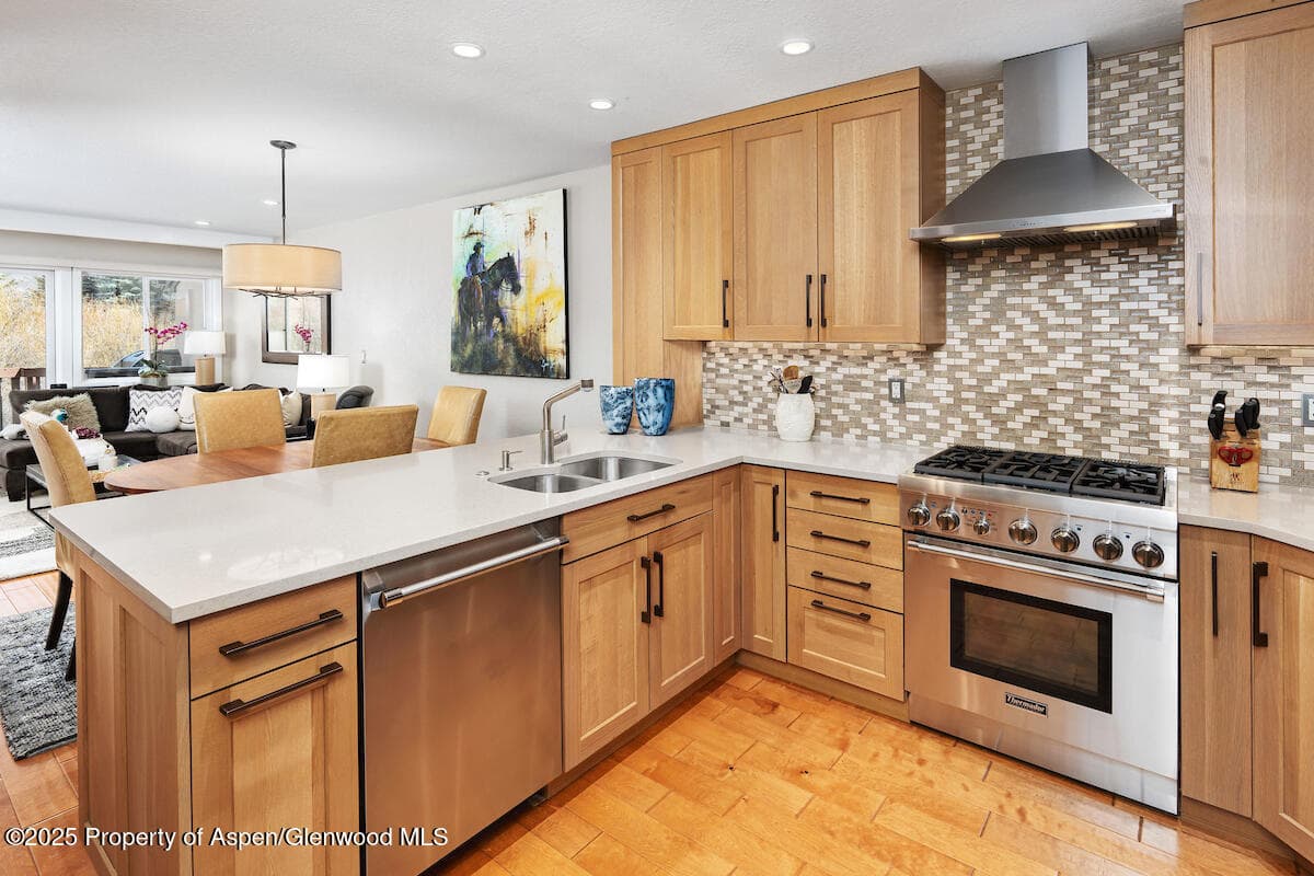 115 Harleston Green 62, Snowmass Village, CO 81615 - Photo 2