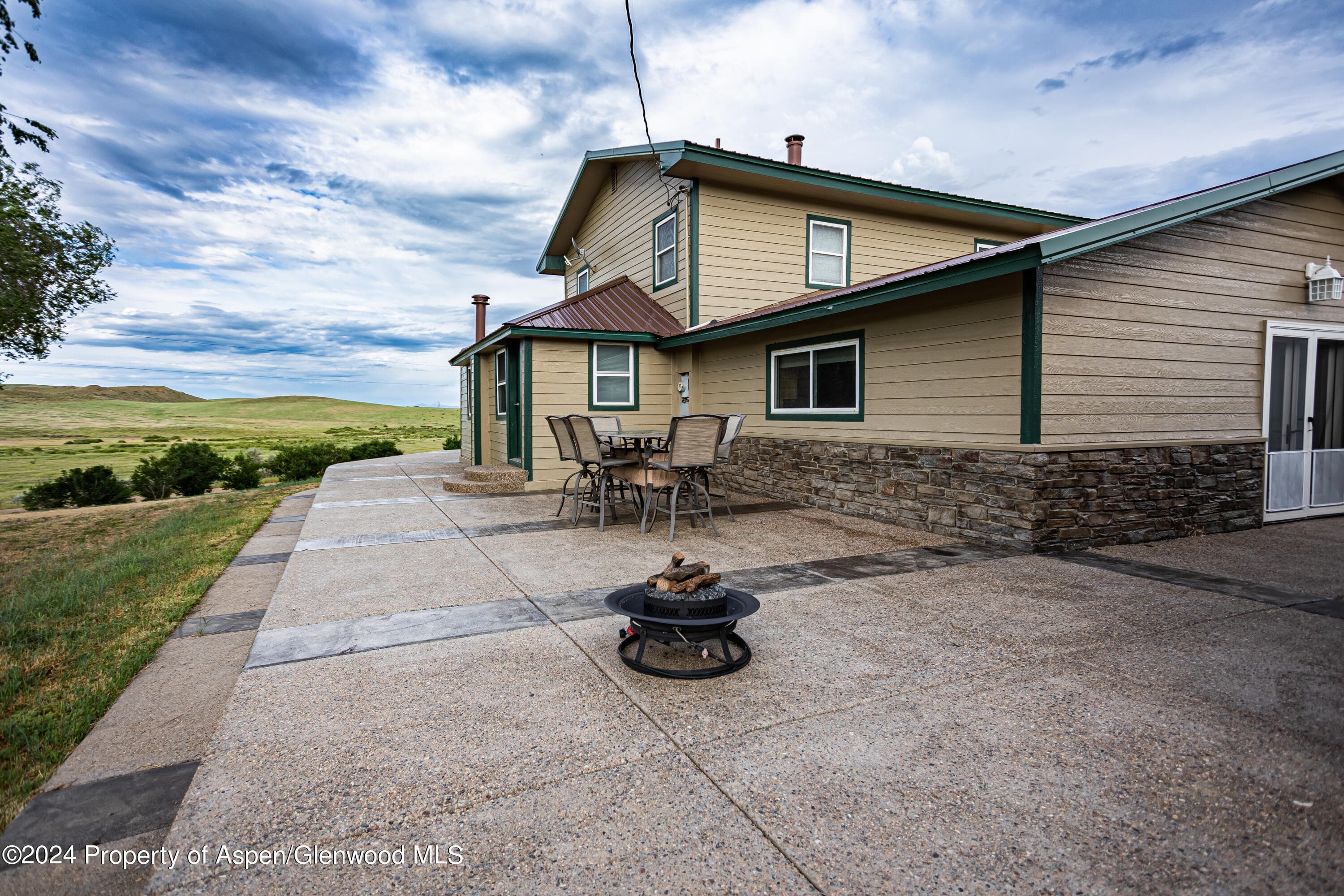 420 COUNTY ROAD 64, Craig, CO 81625 - Photo 8