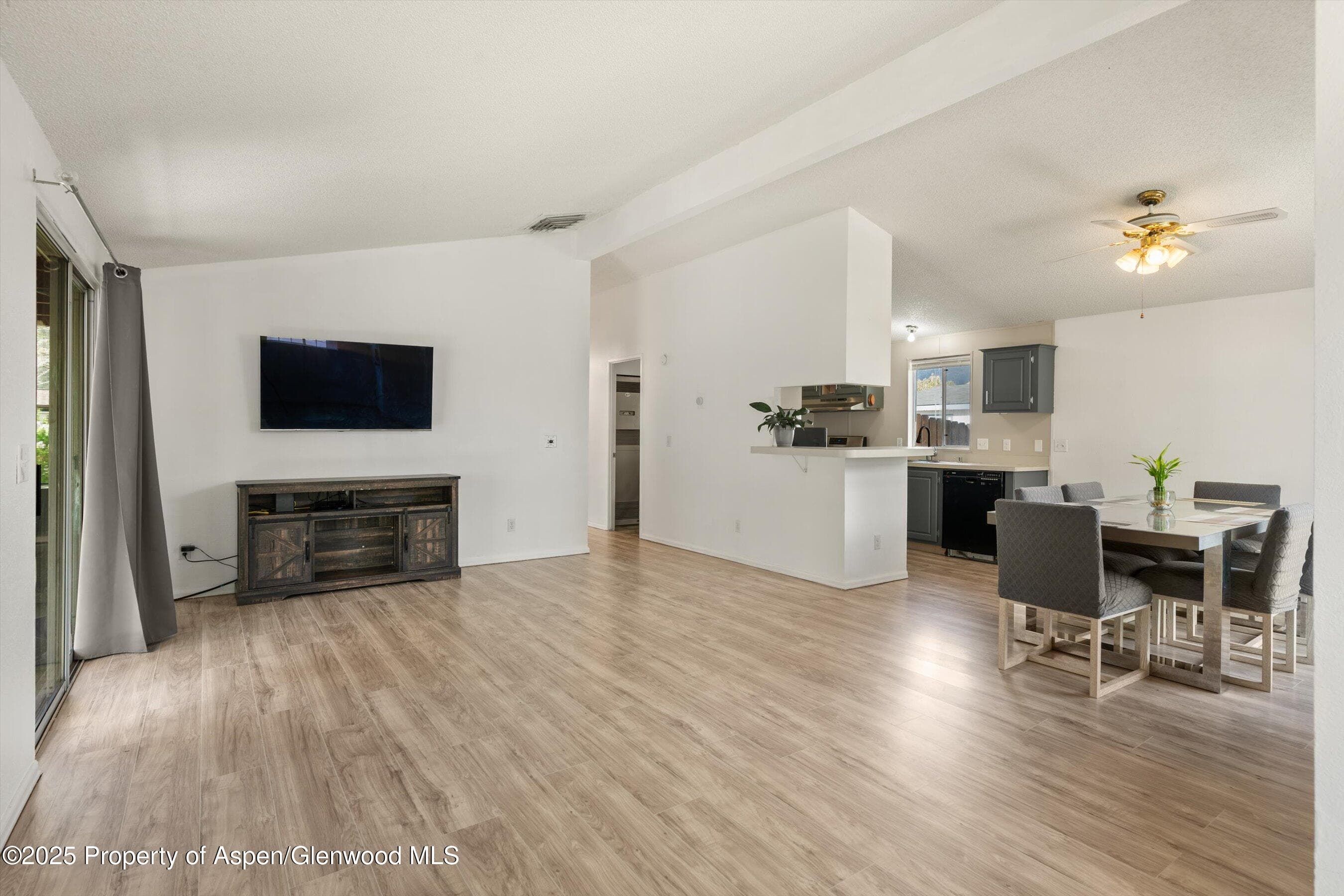 80 W Bonanza Place, Parachute, CO 81635 - Photo 4