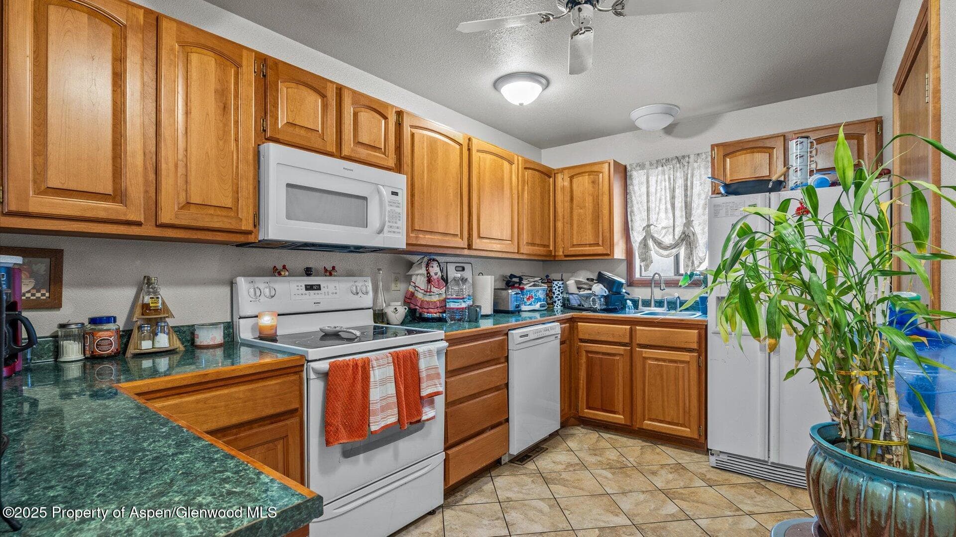500 Fairway Avenue, Rifle, CO 81650 - Photo 10