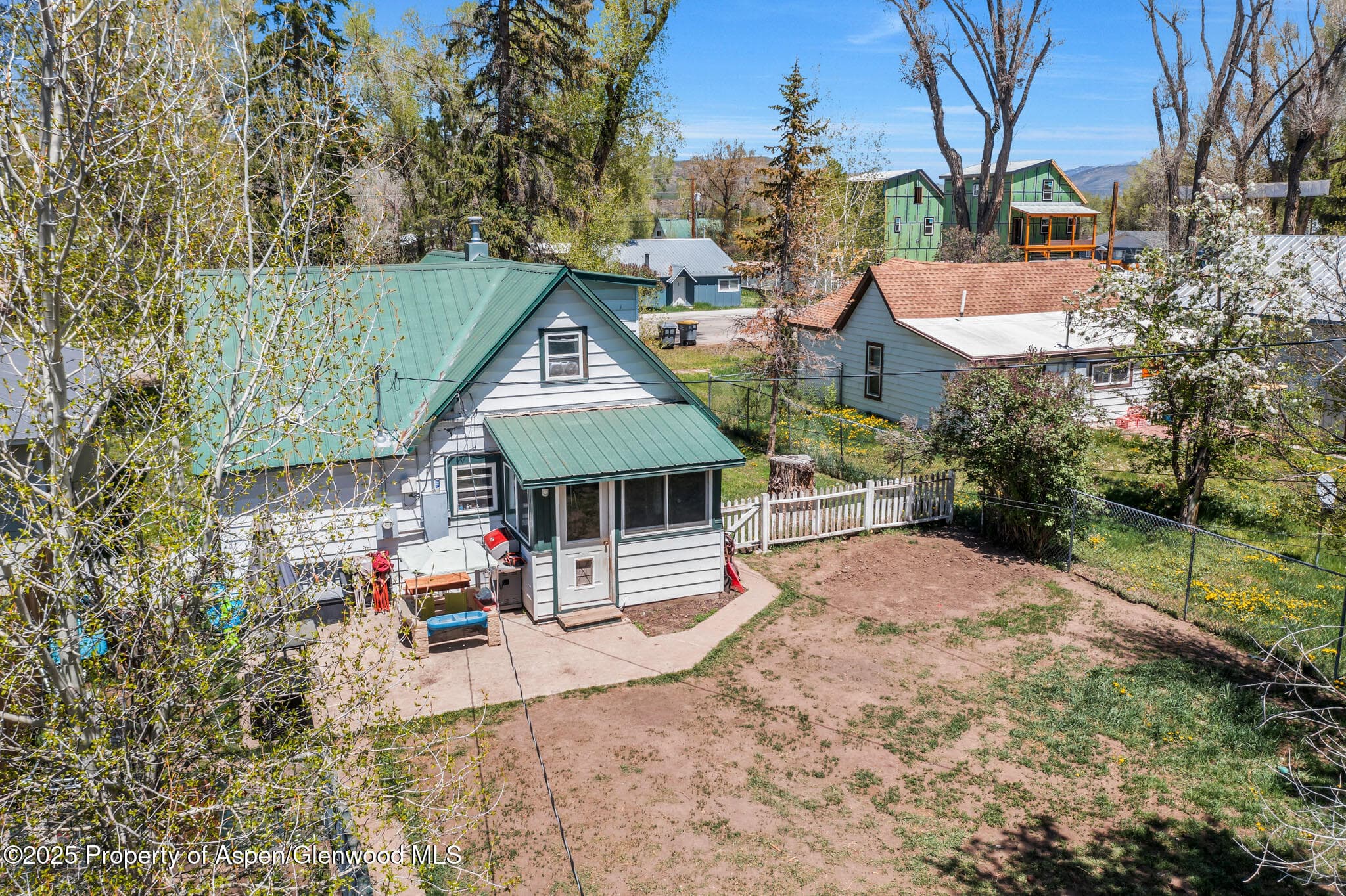 609 E JEFFERSON Avenue, Hayden, CO 81639 - Photo 27