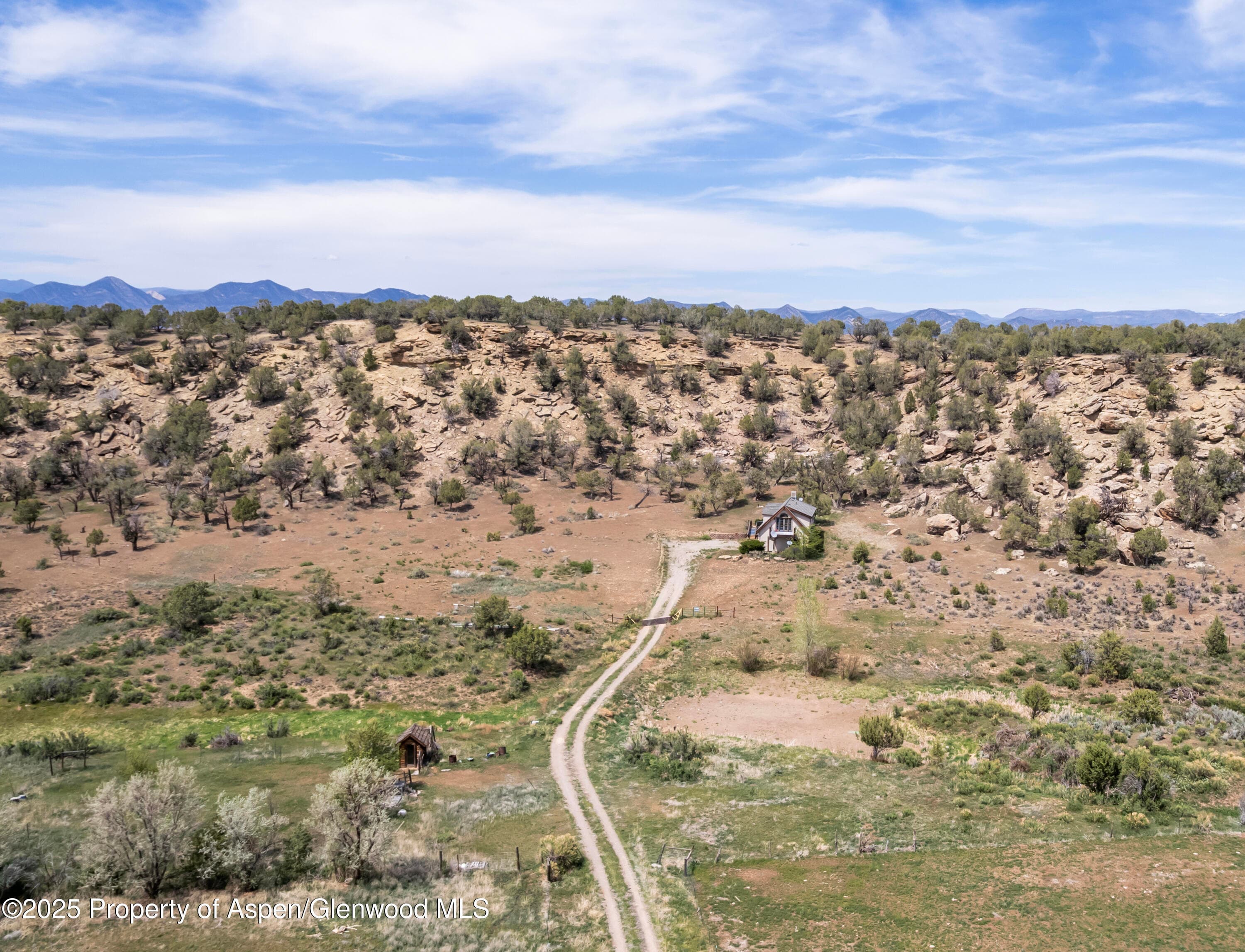 6526 County Road 331, Silt, CO 81652 - Photo 9
