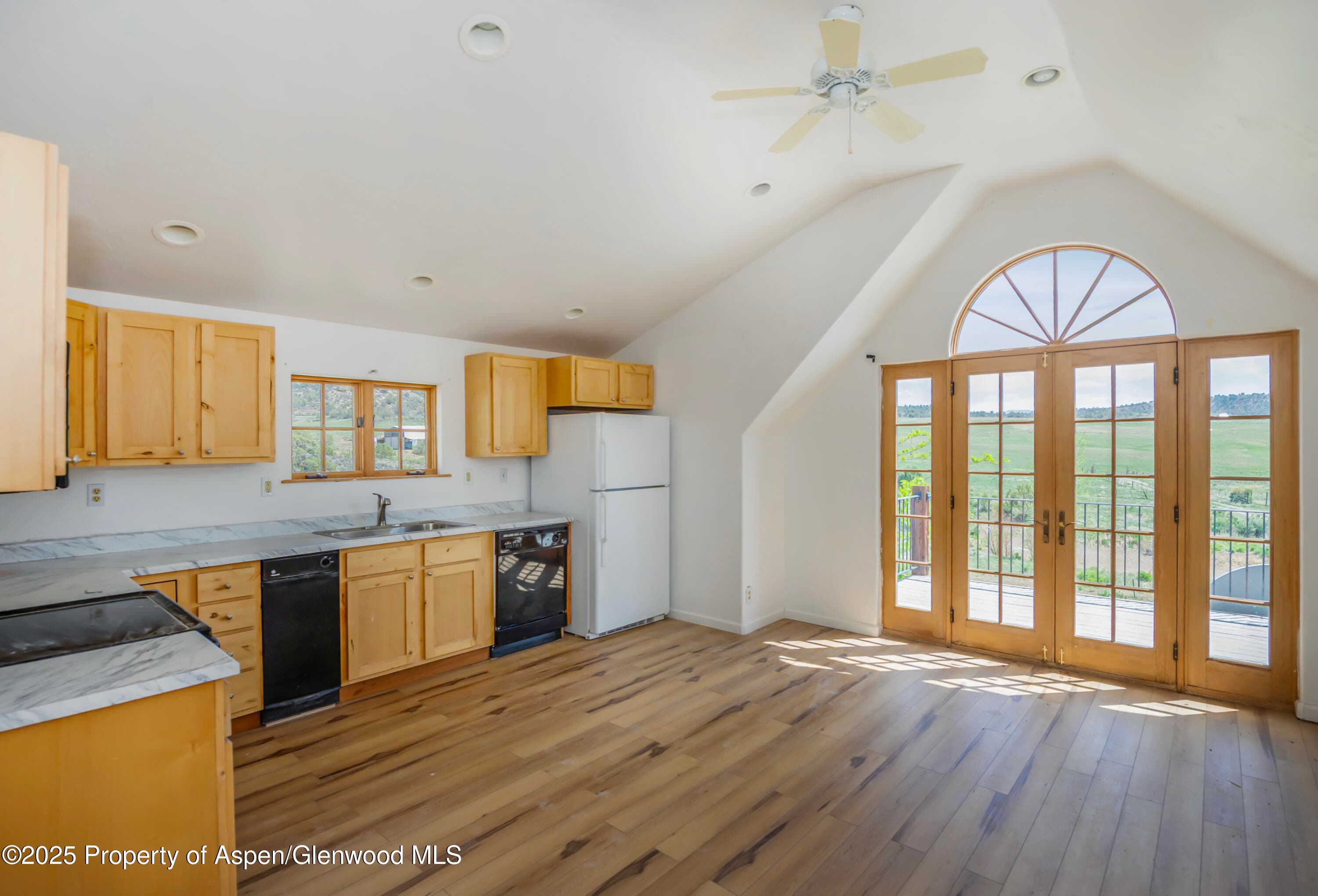 6526 County Road 331, Silt, CO 81652 - Photo 28