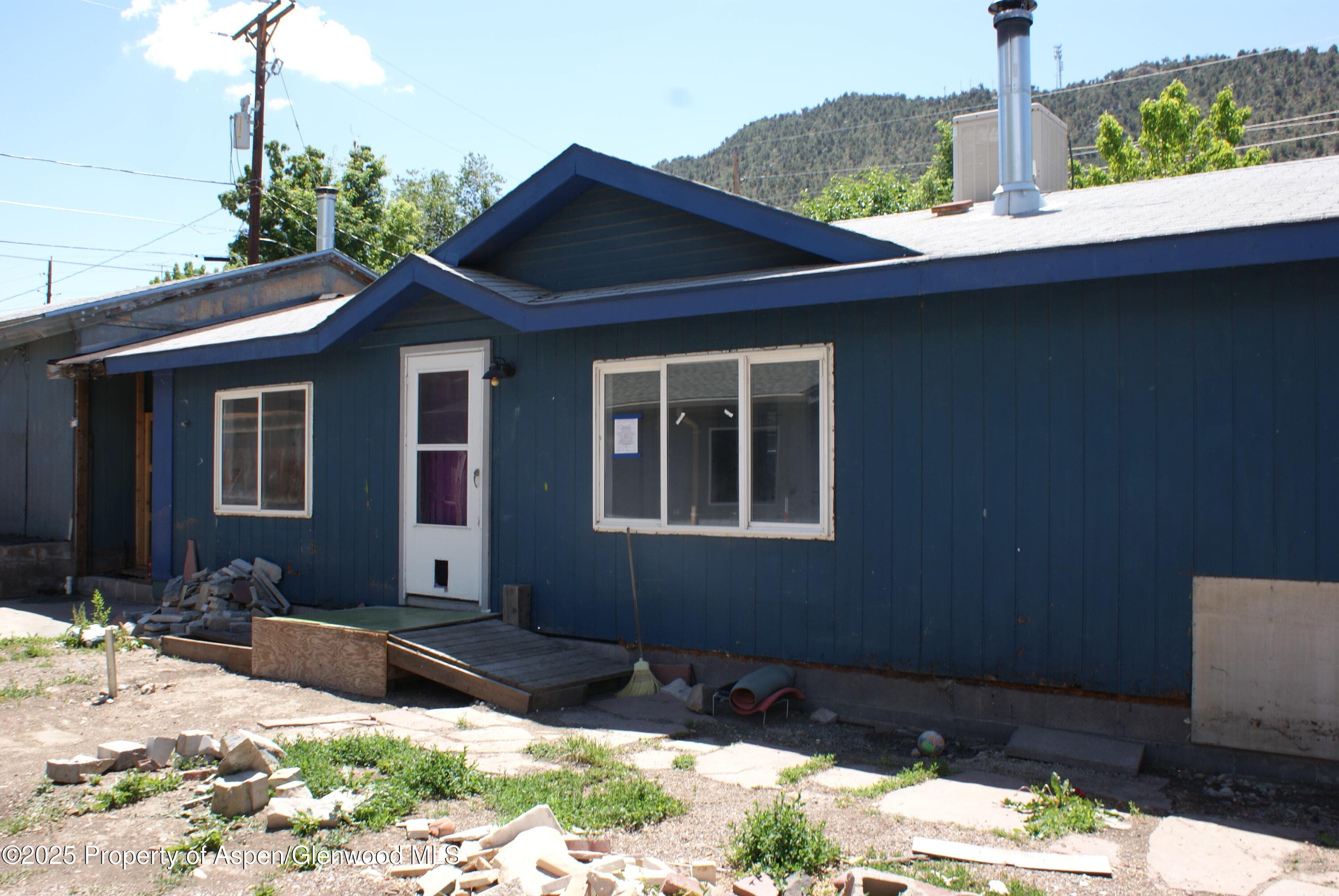 138 N 7th Street, New Castle, CO 81647 - Photo 1