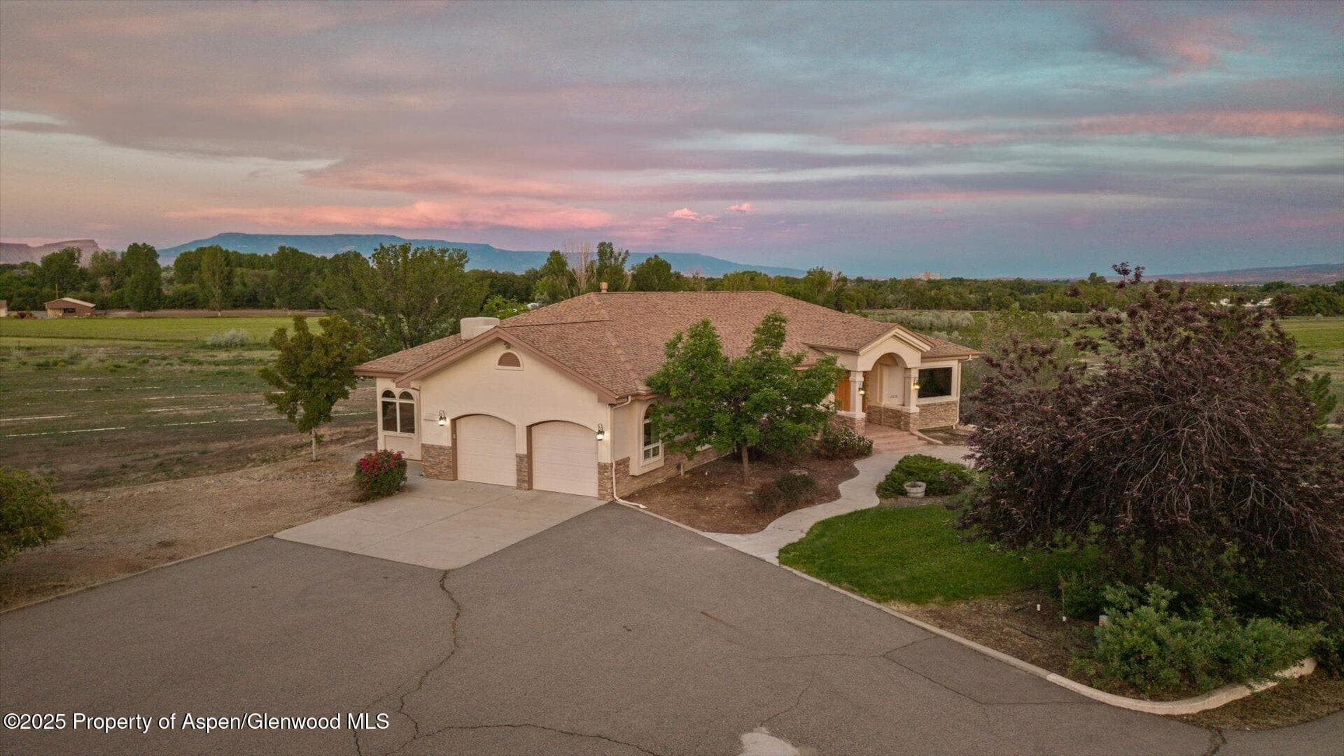 2426 H Road, Grand Junction, CO 81505 - Photo 6