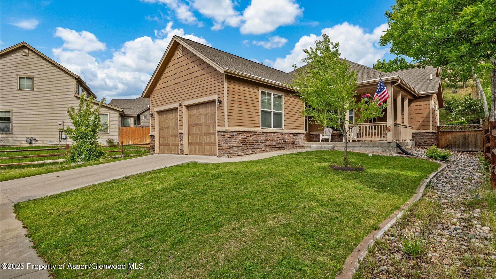 150 Castle Court, New Castle, CO 81647 - Photo 2
