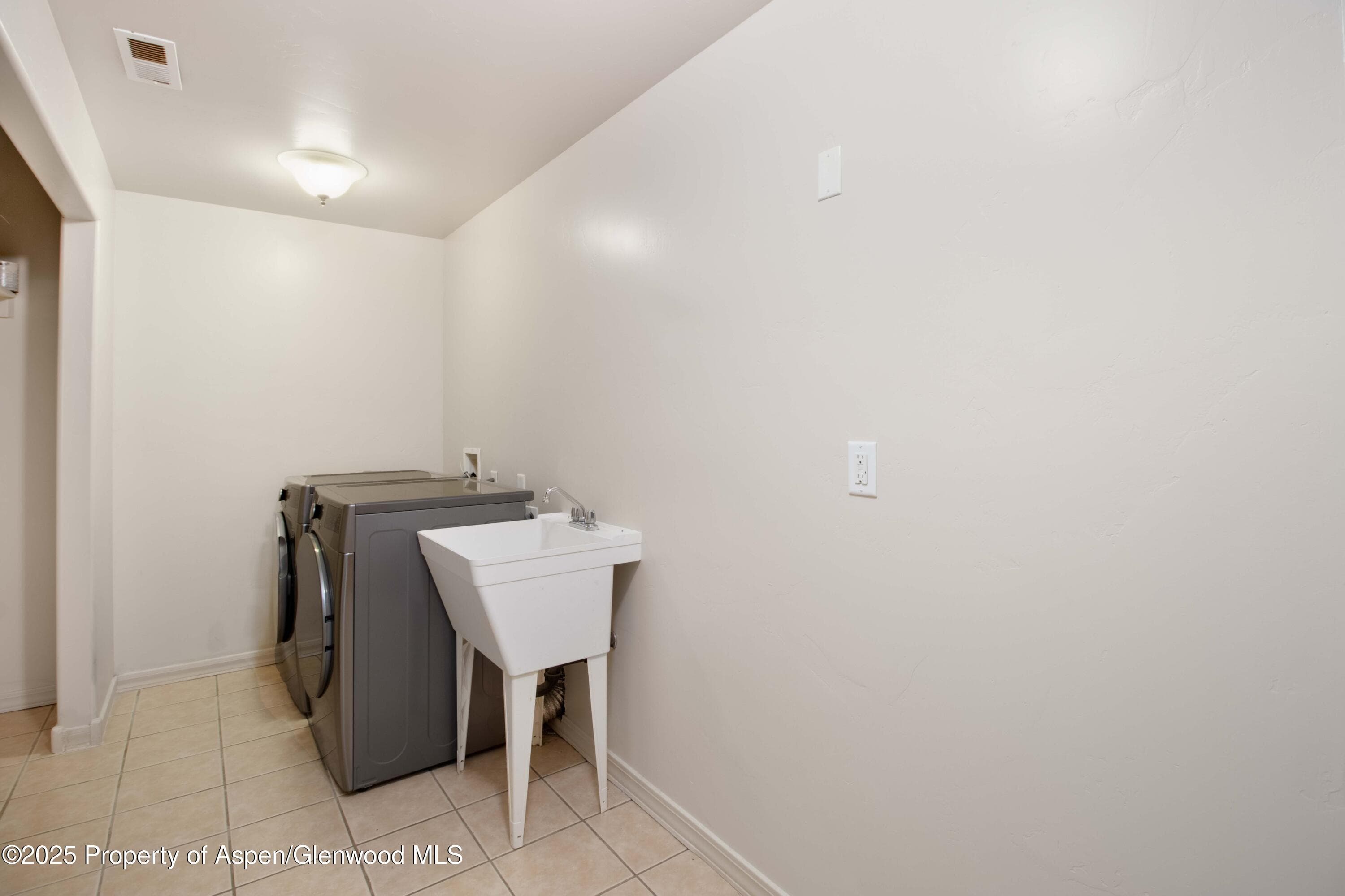 14 GAMBA Drive, Glenwood Springs, CO 81601 - Photo 32