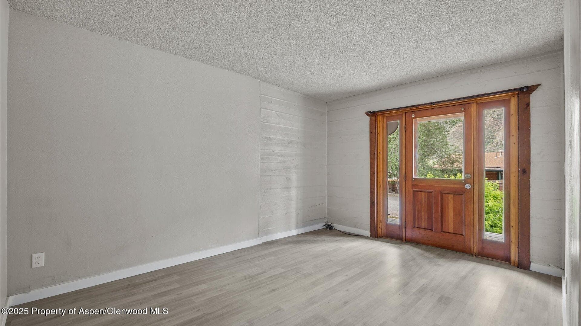 200 S E Avenue 111, New Castle, CO 81647 - Photo 2