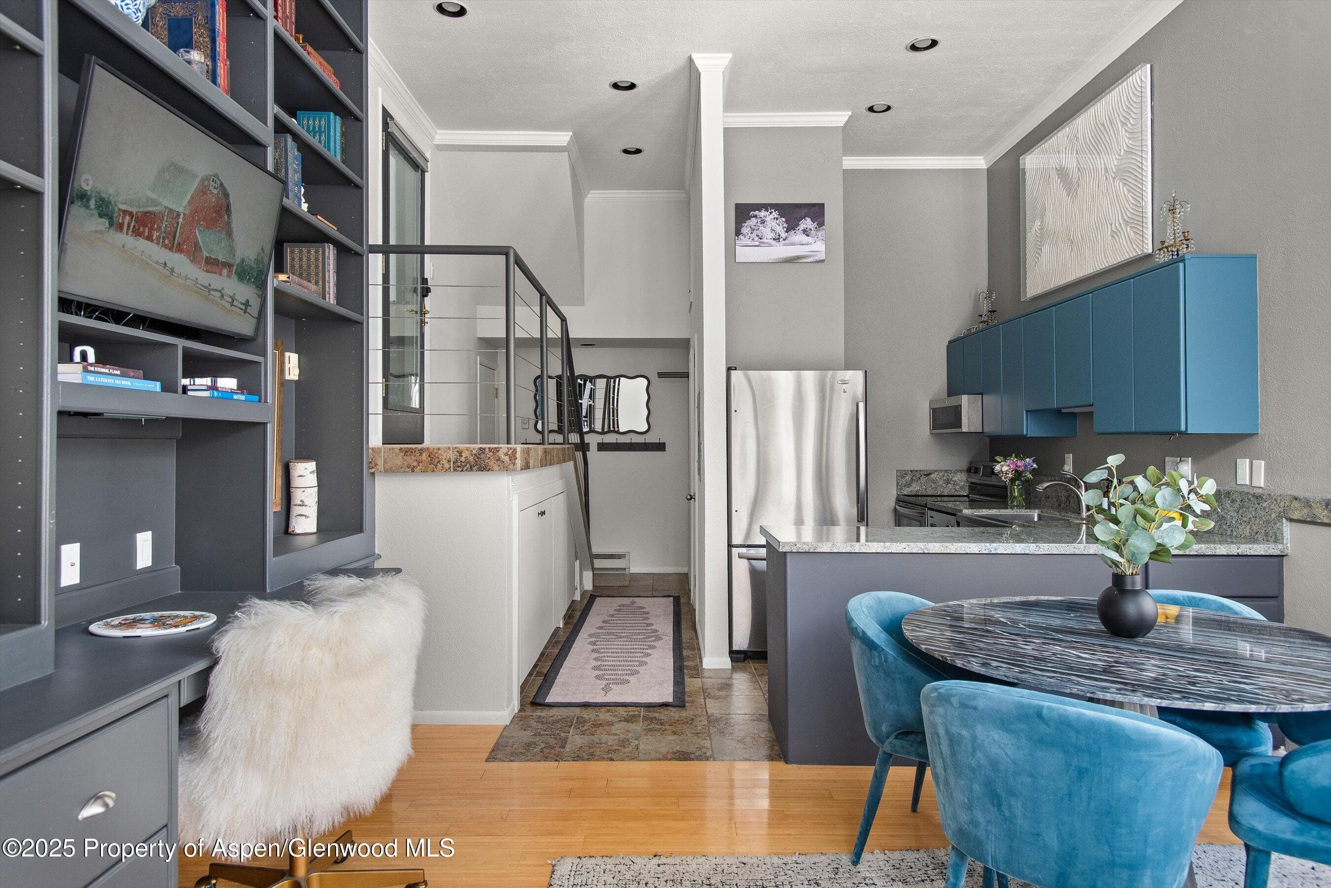 1050 Waters Avenue 9, Aspen, CO 81611 - Photo 6