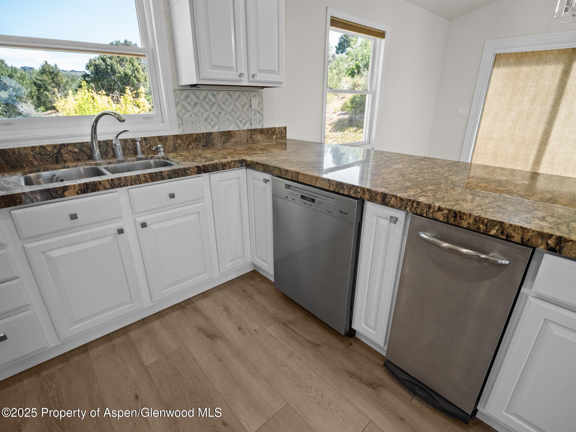 7486 COUNTY ROAD 100, Carbondale, CO 81623 - Photo 8