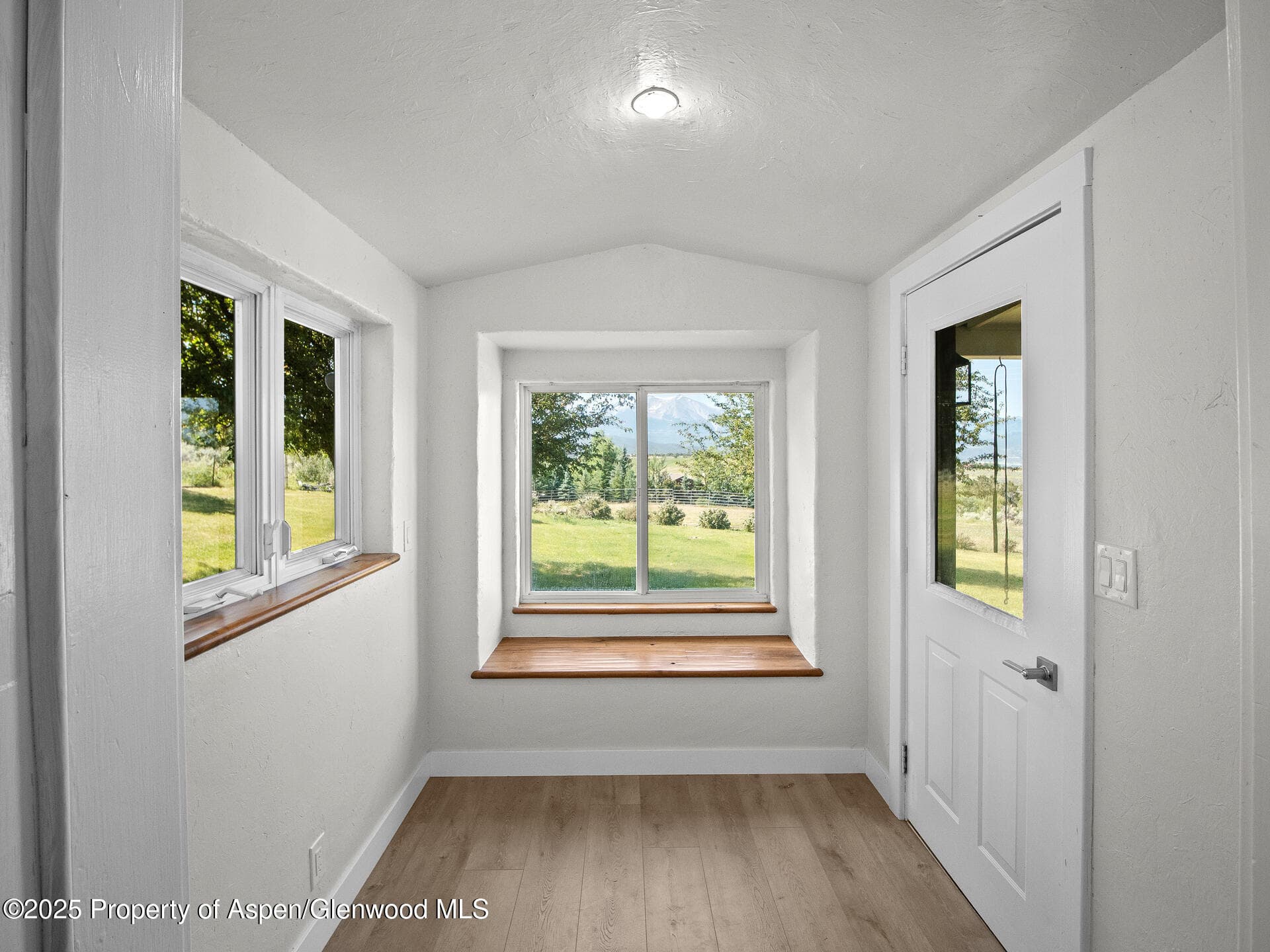 7486 COUNTY ROAD 100, Carbondale, CO 81623 - Photo 16