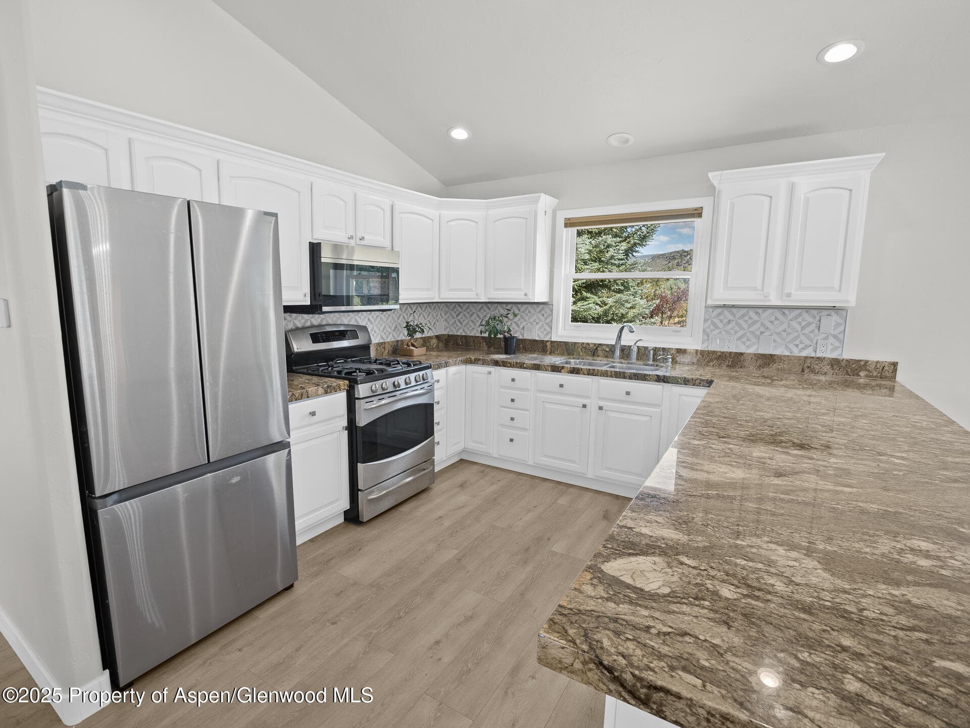 7486 COUNTY ROAD 100, Carbondale, CO 81623 - Photo 9