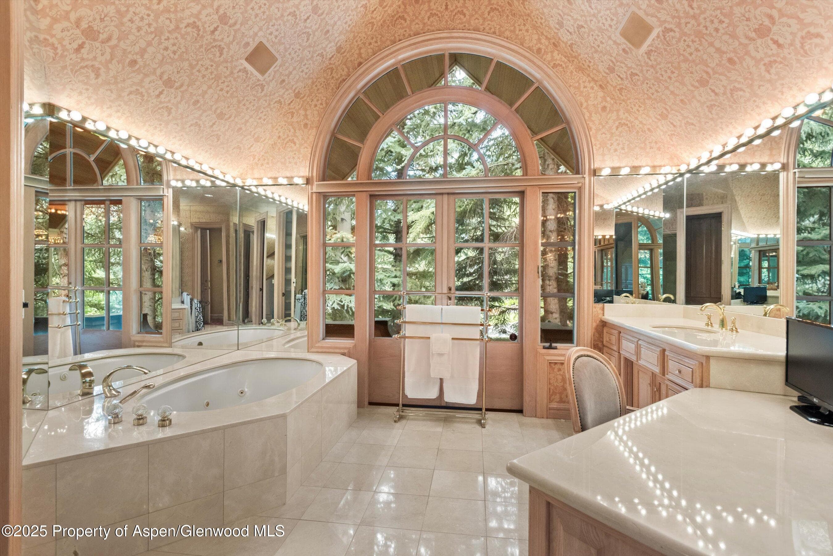 425 W North Street, Aspen, CO 81611 - Photo 12
