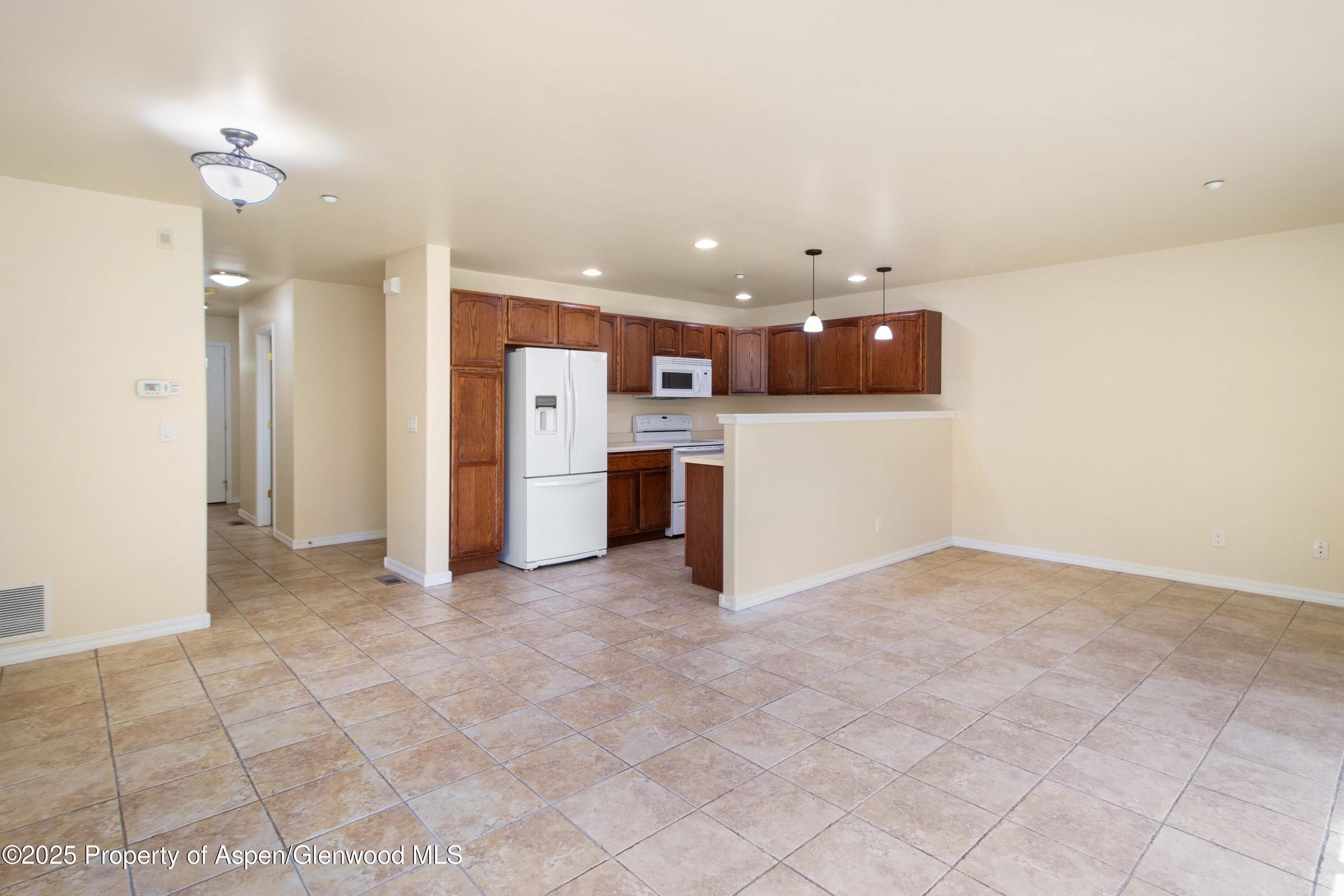 117 White Horse Place, Glenwood Springs, CO 81601 - Photo 5