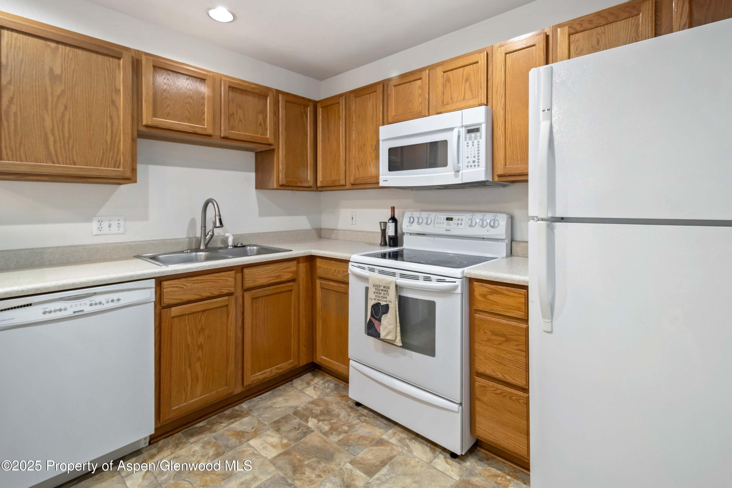 180 Orchard Drive, Glenwood Springs, CO 81601 - Photo 10