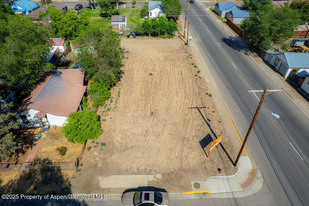 403 TUCKER Street, Craig, CO 81625 - Photo 11