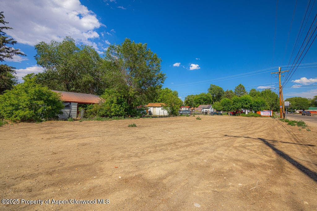 403 TUCKER Street, Craig, CO 81625 - Photo 7
