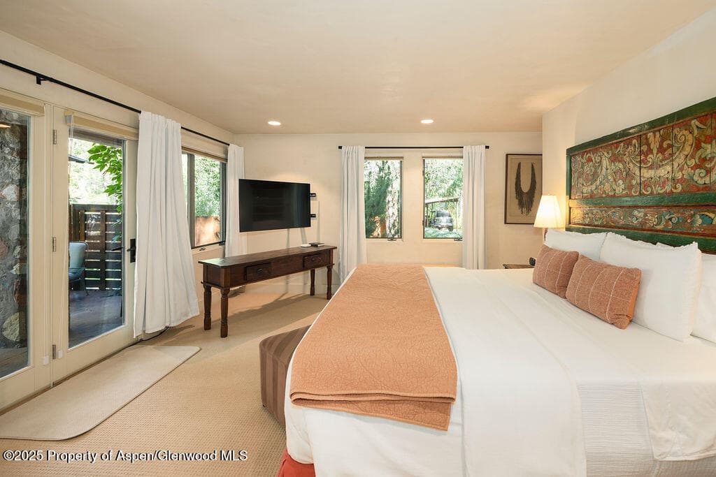 109 Neale Avenue, Aspen, CO 81611 - Photo 6