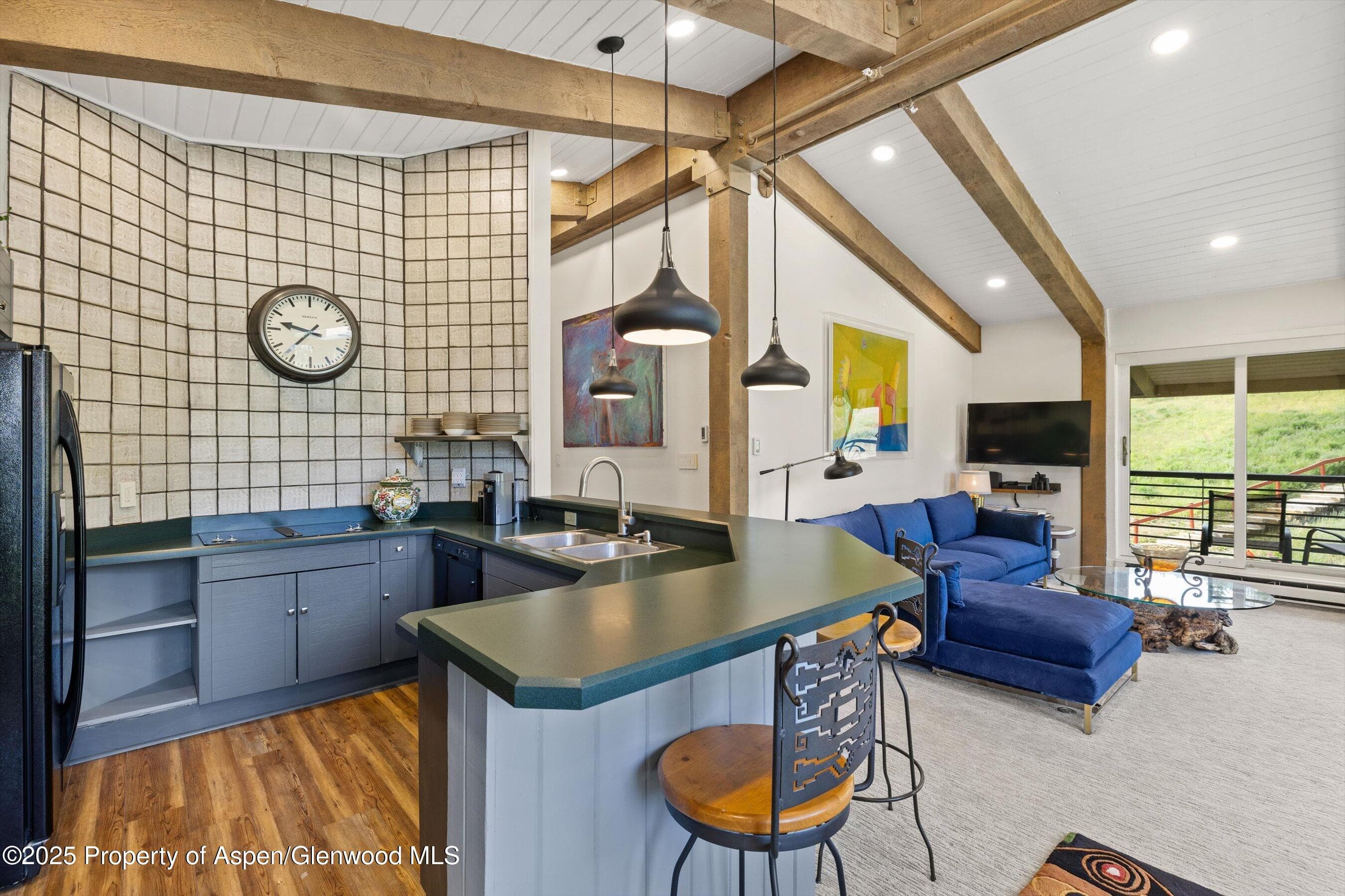 360 S Wood Road 313 - Photo 6