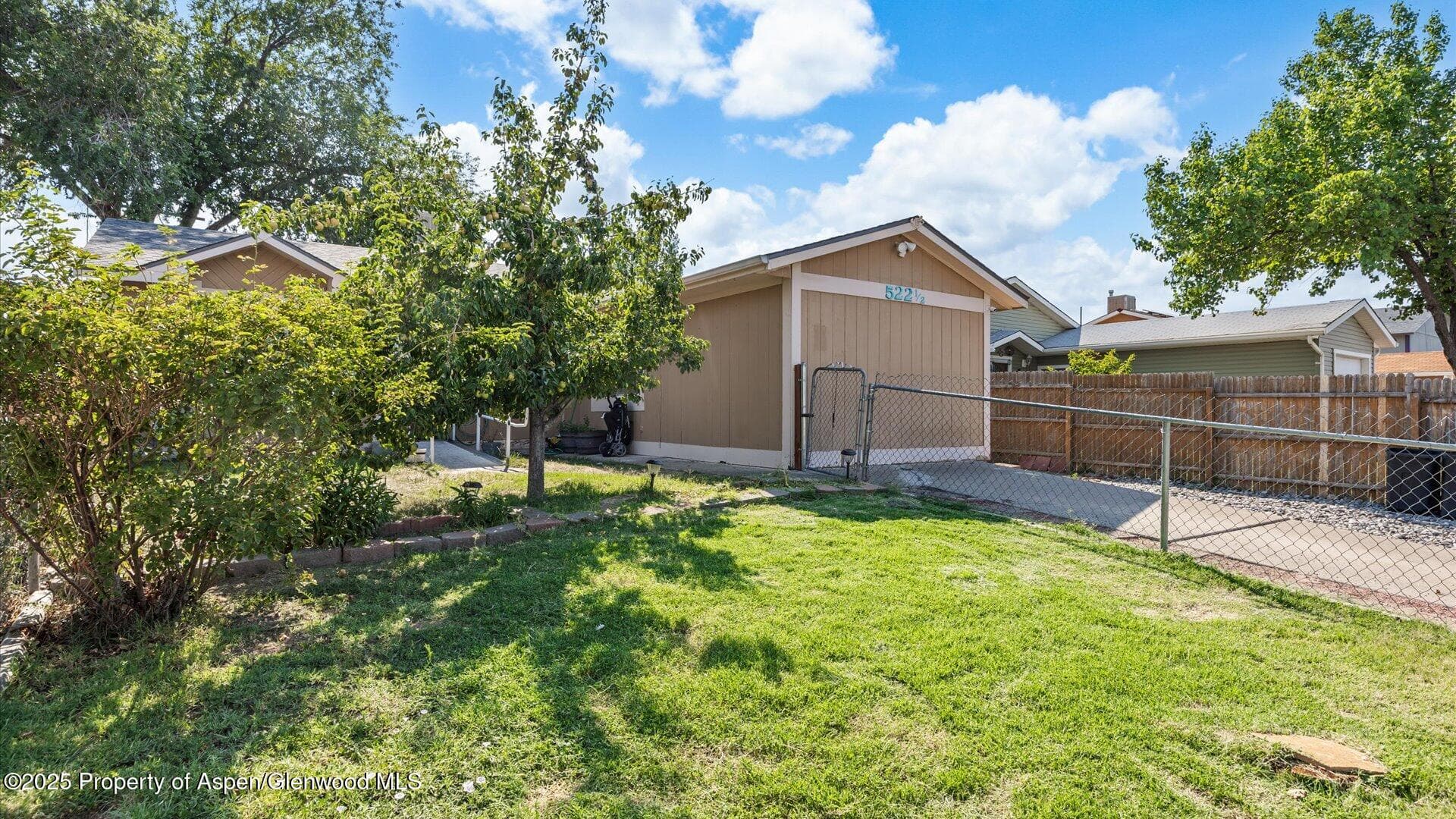 522 1/2 Sara Lane, Clifton, CO 81520 - Photo 3