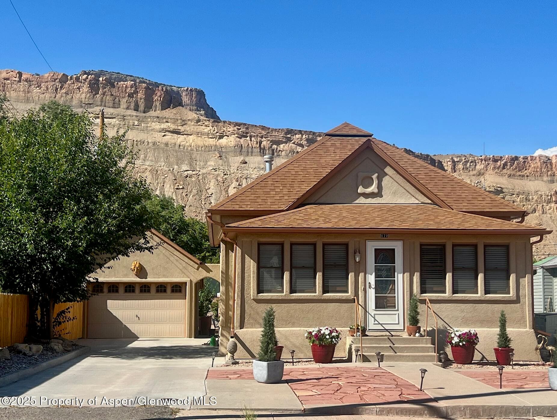 172 E 4th Street, Palisade, CO 81526 - Photo 1