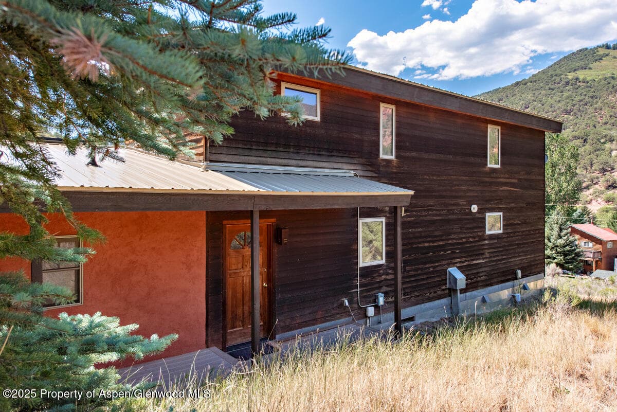 504 Crystal Circle, Carbondale, CO 81623 - Photo 3