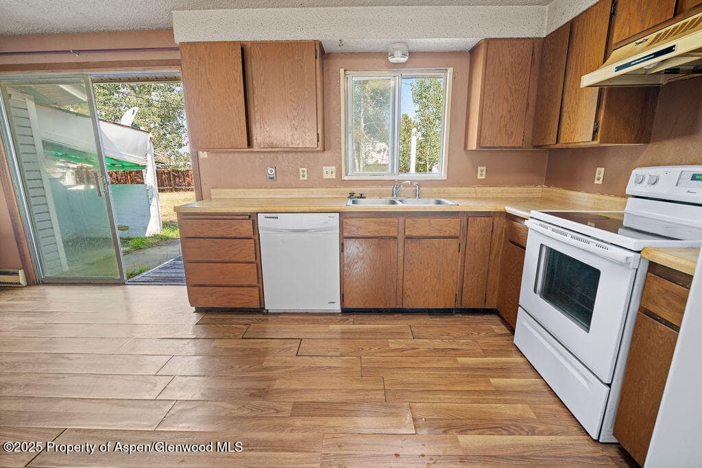 350 Woodbury Drive, Craig, CO 81625 - Photo 8
