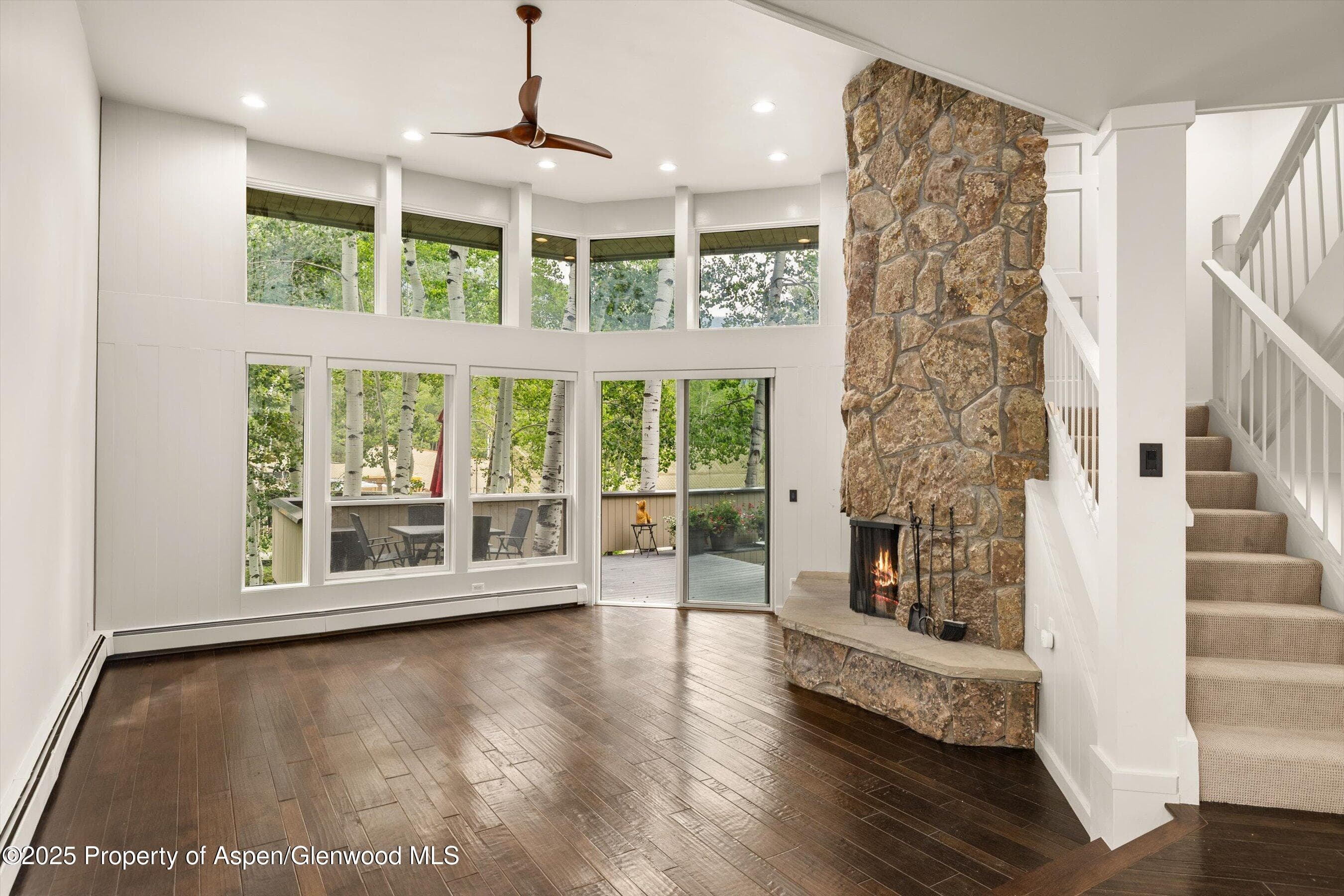 1443 Crystal Lake Road 3E, Aspen, CO 81611