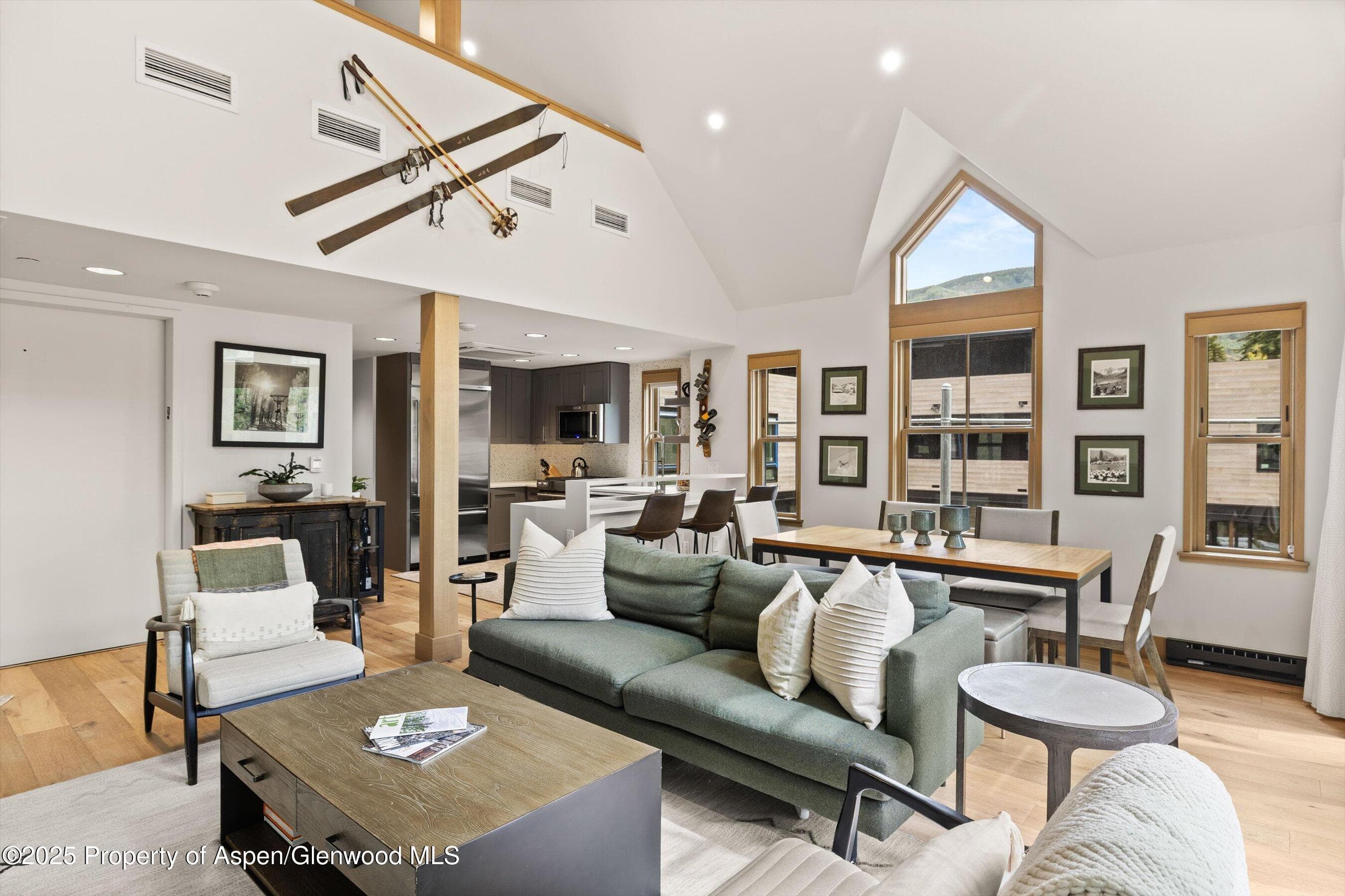 122 W Main Street, Aspen, CO 81611 - Photo 40