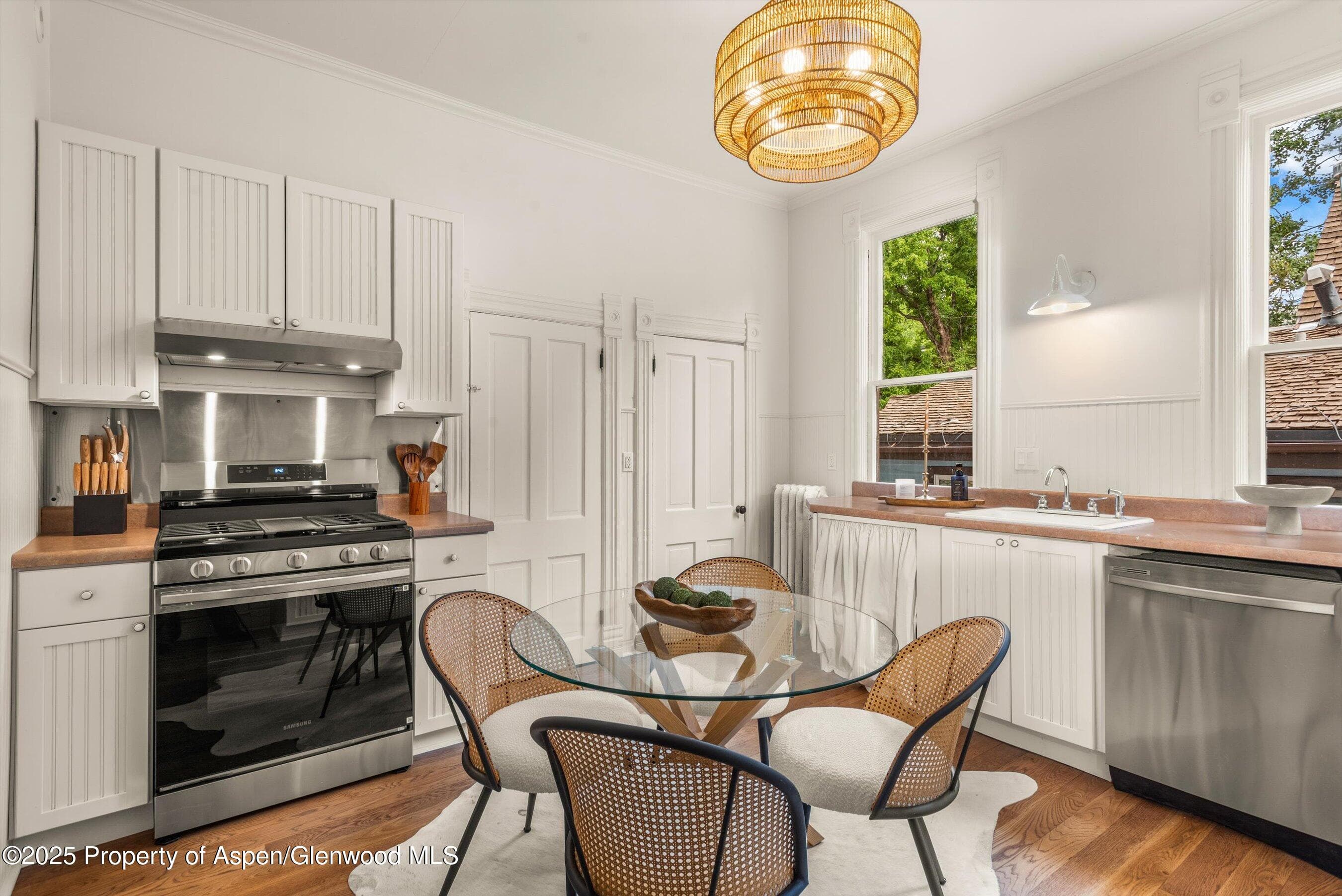500 W Francis Street, Aspen, CO 81611 - Photo 30