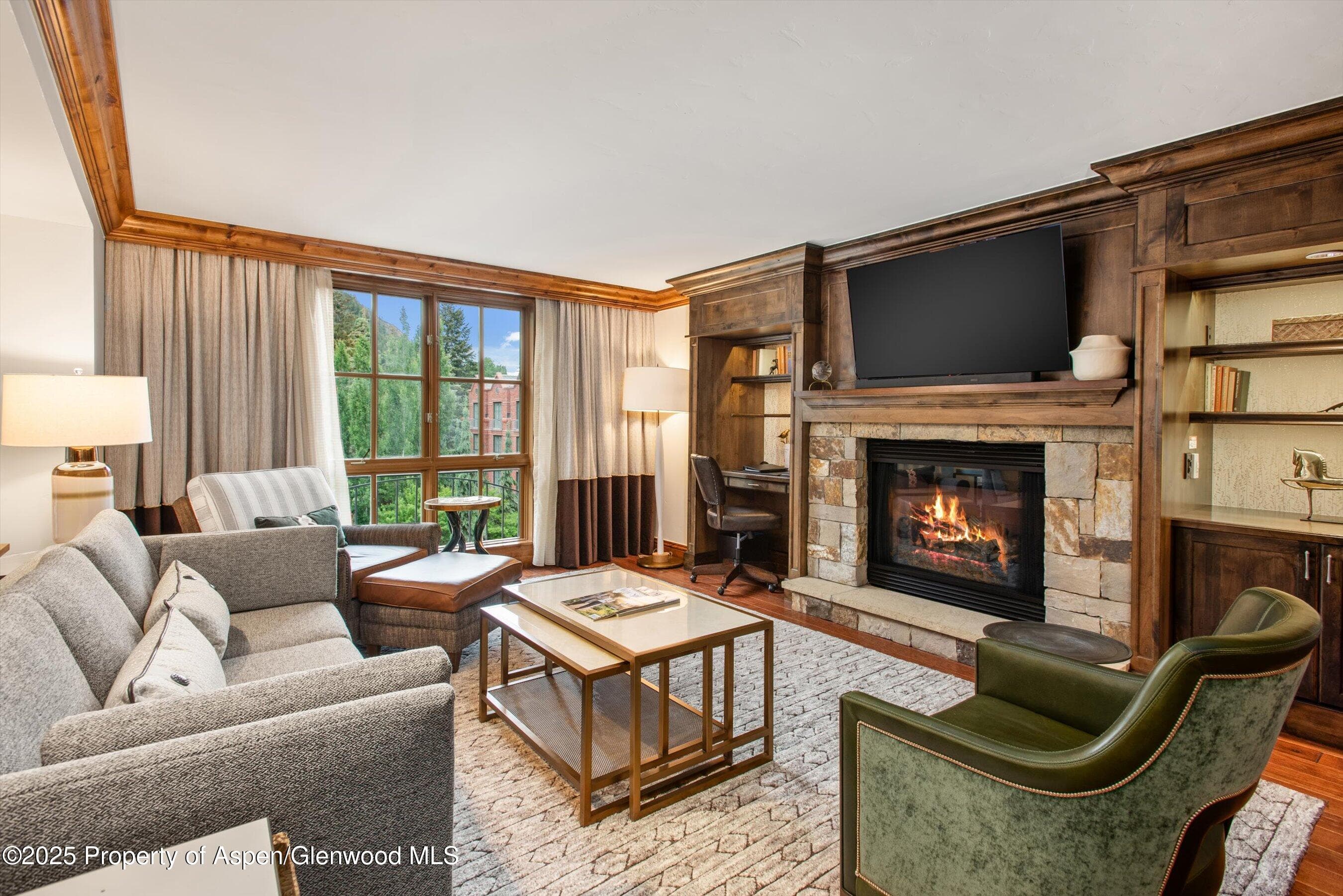 315 E Dean Street B21-E7, Aspen, CO 81611 - Photo 2