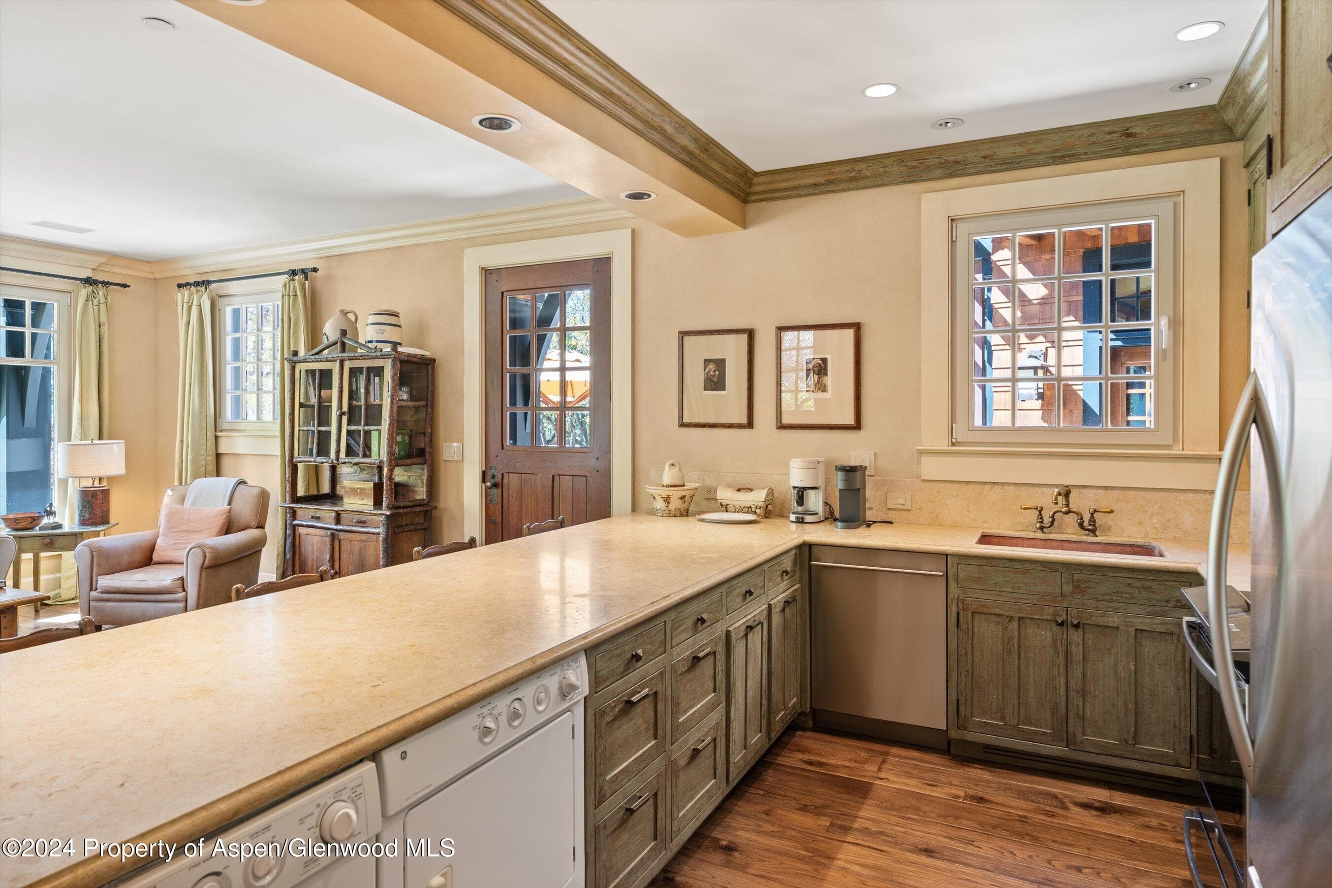 200 Jalanda Lane, Aspen, CO 81611 - Photo 31