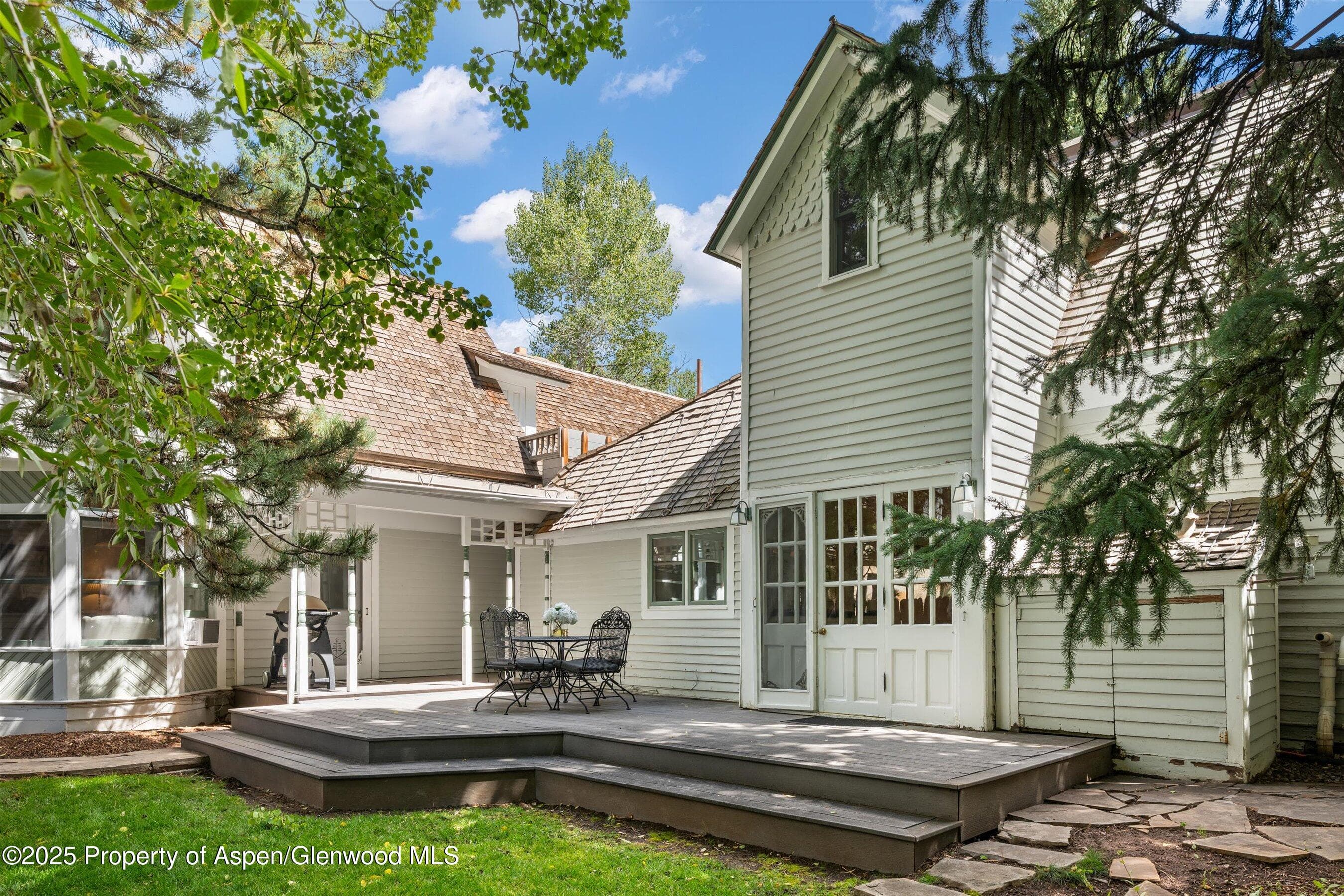 200 W Hopkins Avenue, Aspen, CO 81611 - Photo 36