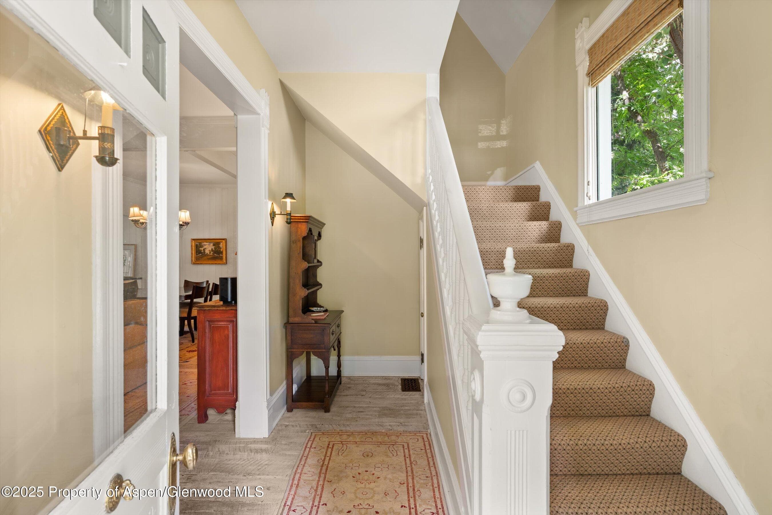 200 W Hopkins Avenue, Aspen, CO 81611 - Photo 28