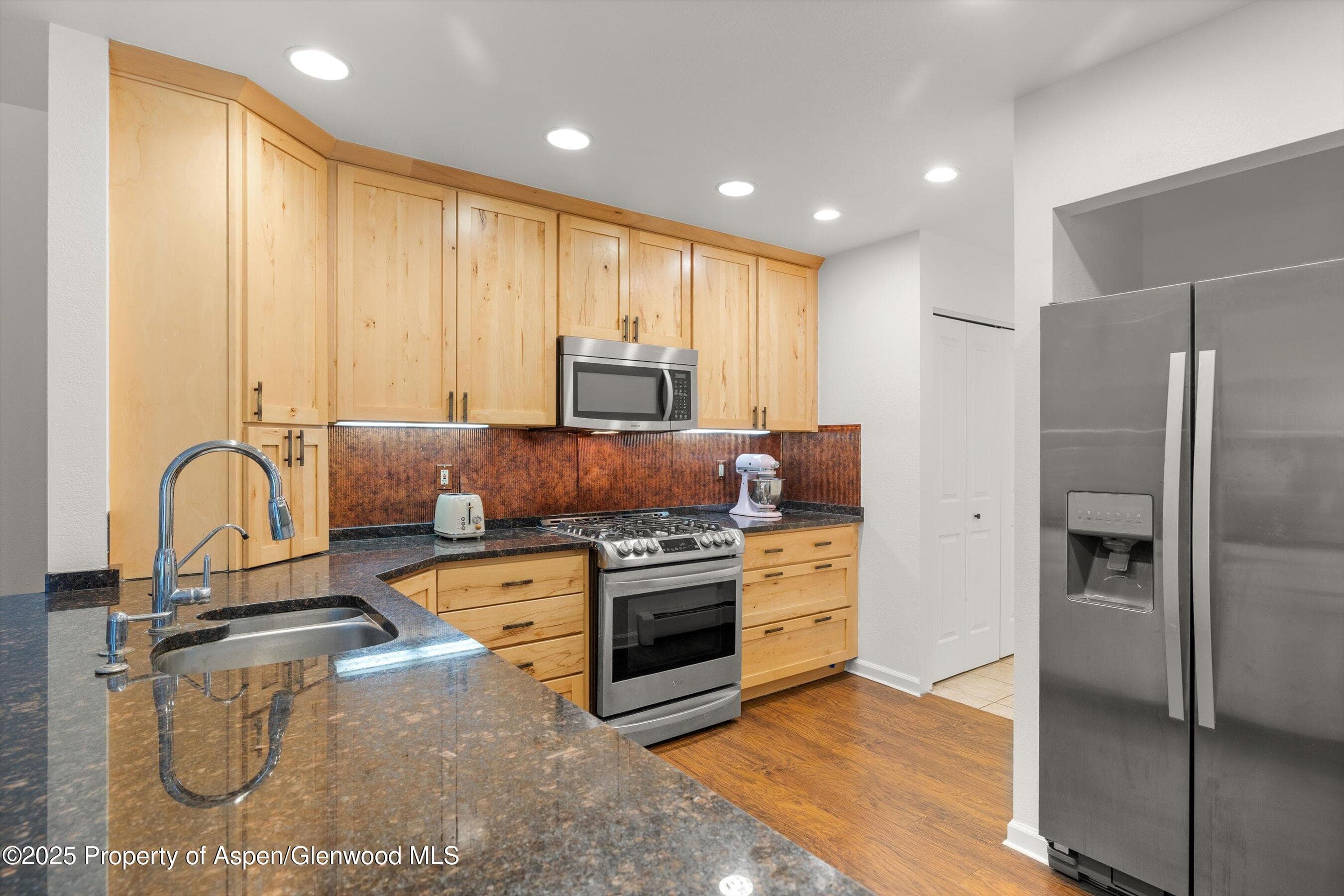 196 Dakota Meadows Drive, Carbondale, CO 81623 - Photo 8