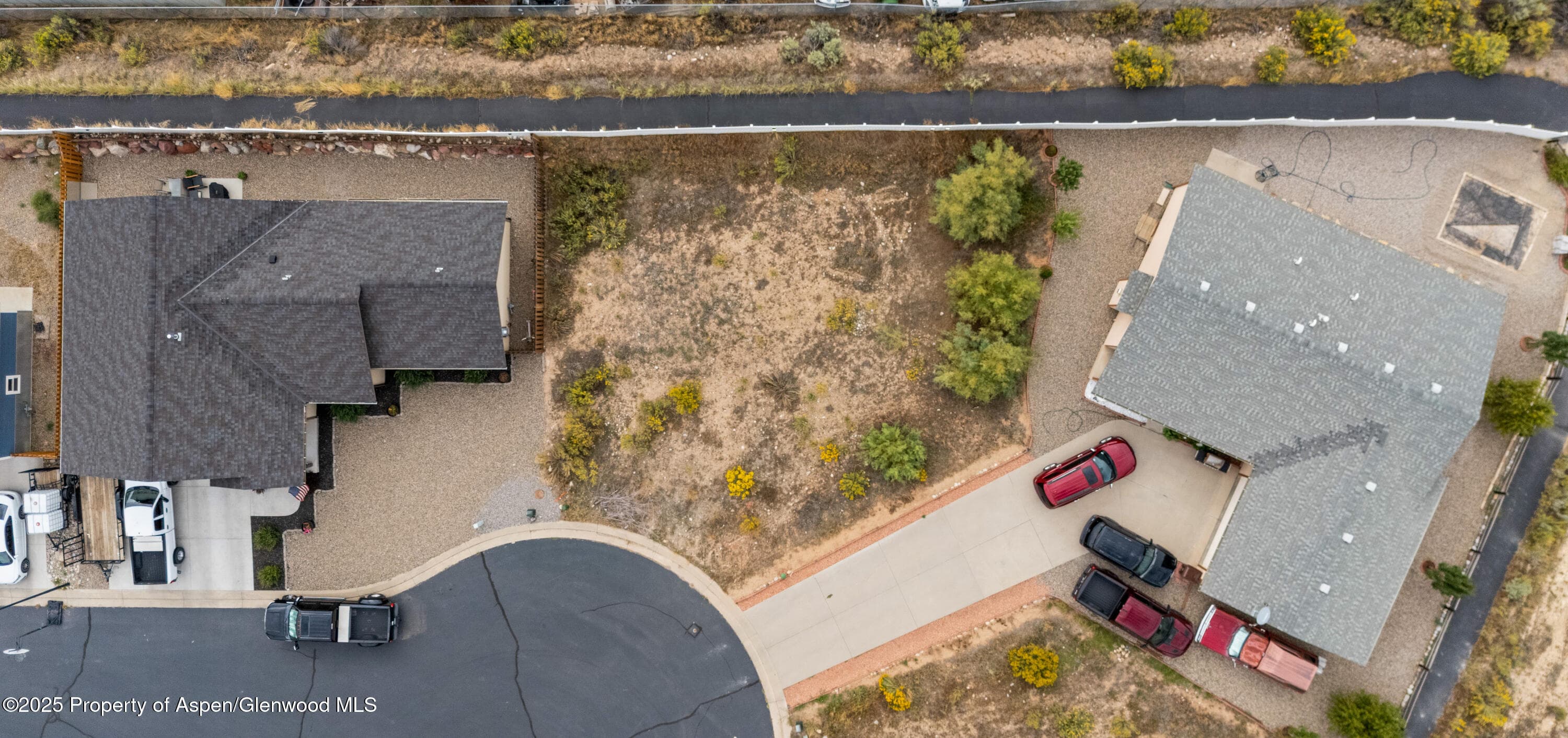 2495 Pioneer Way, Rifle, CO 81650 - Photo 8