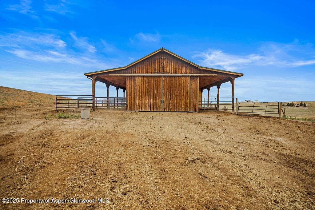 545 Knoll Avenue, Craig, CO 81625 - Photo 43
