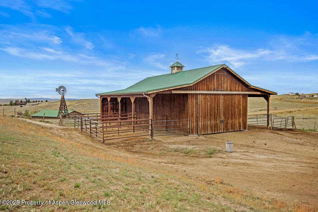 545 Knoll Avenue, Craig, CO 81625 - Photo 44