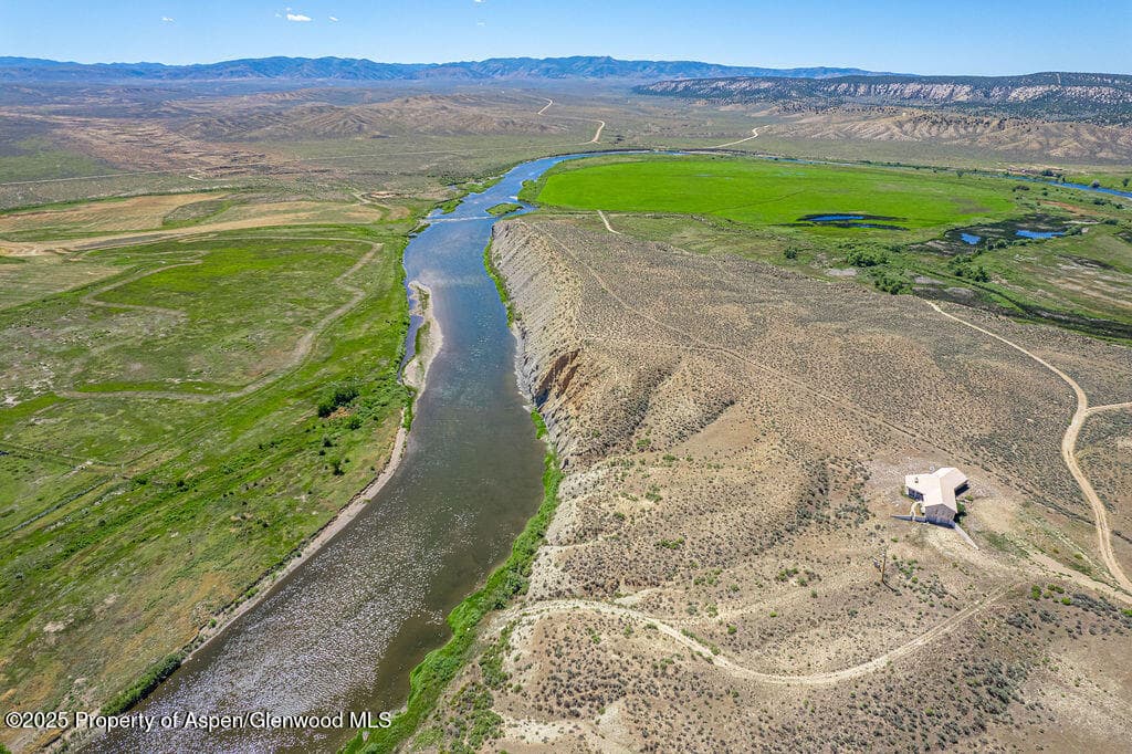 13457 County Road 17, Craig, CO 81625 - Photo 2