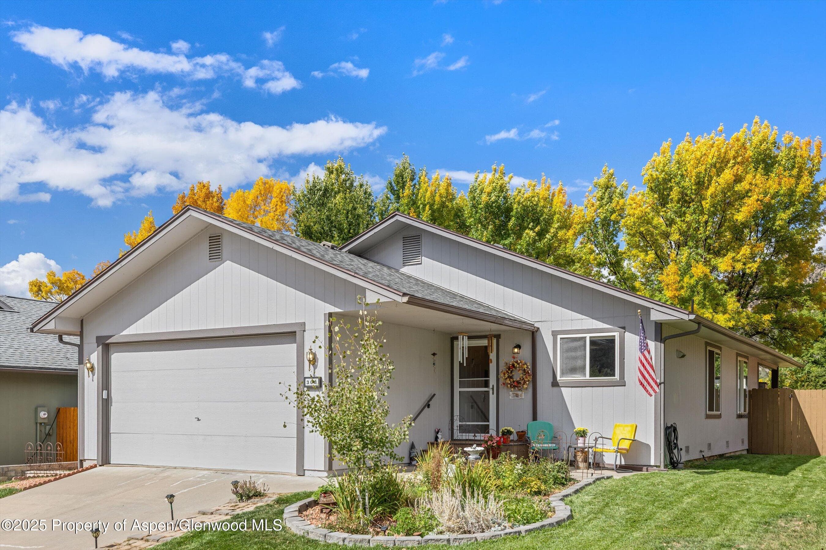 308 Pennyroyal Court, New Castle, CO 81647 - Photo 2