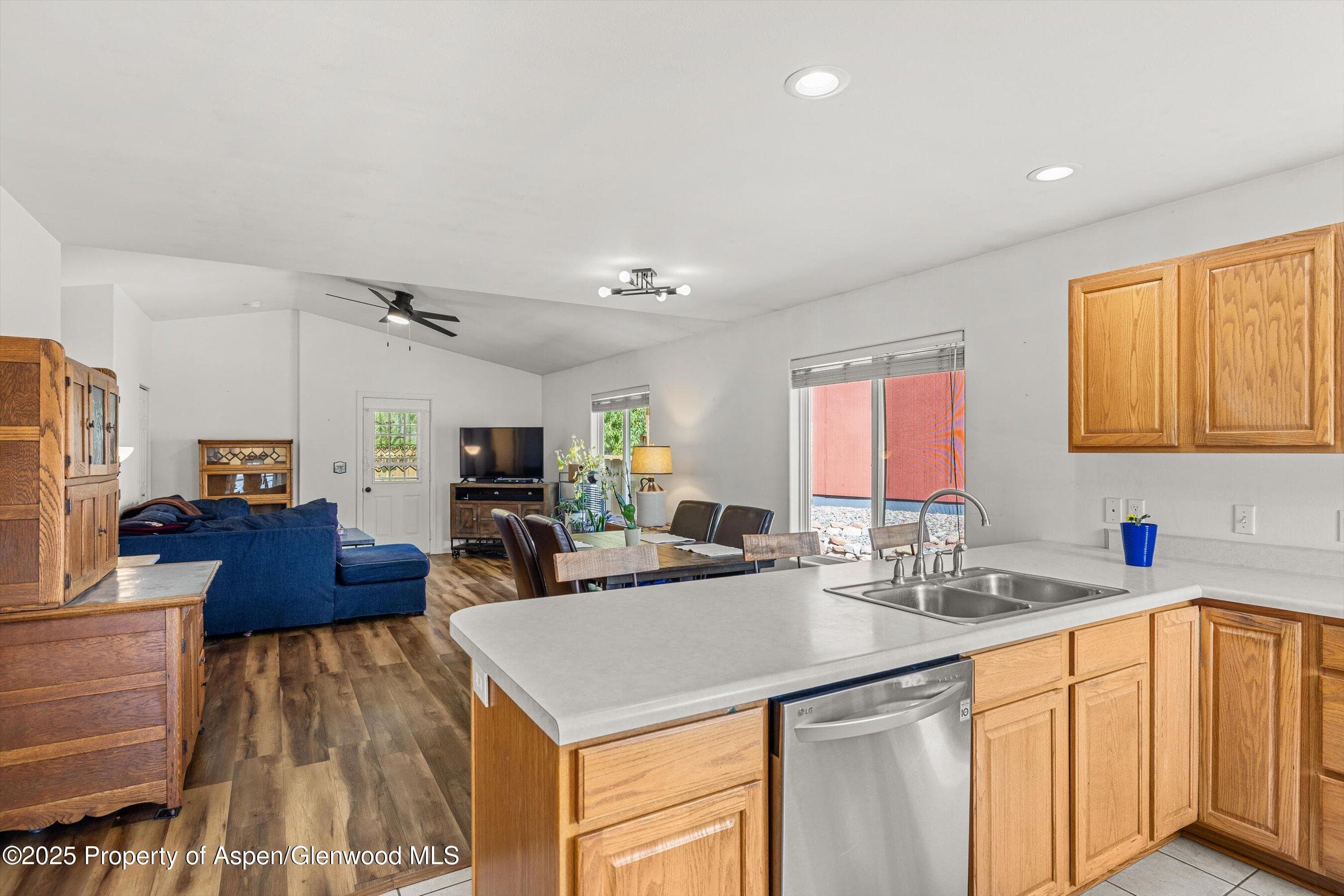 308 Pennyroyal Court, New Castle, CO 81647 - Photo 4