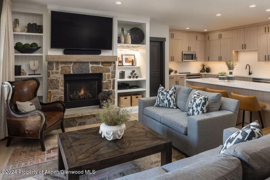 0239 Snowmass Club Circle 127, Snowmass Village, CO 81615 - Photo 3