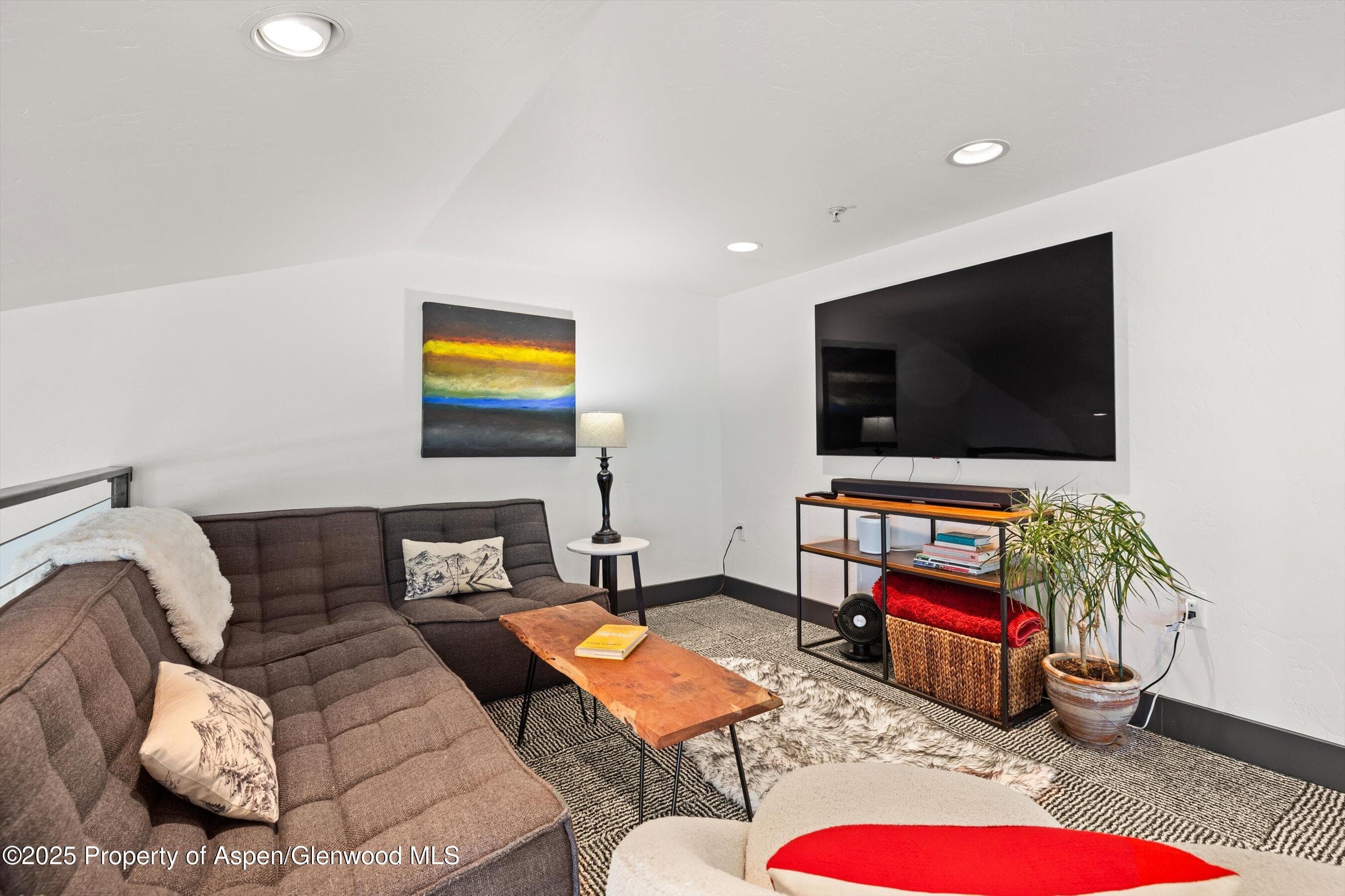 Property - Photo 17