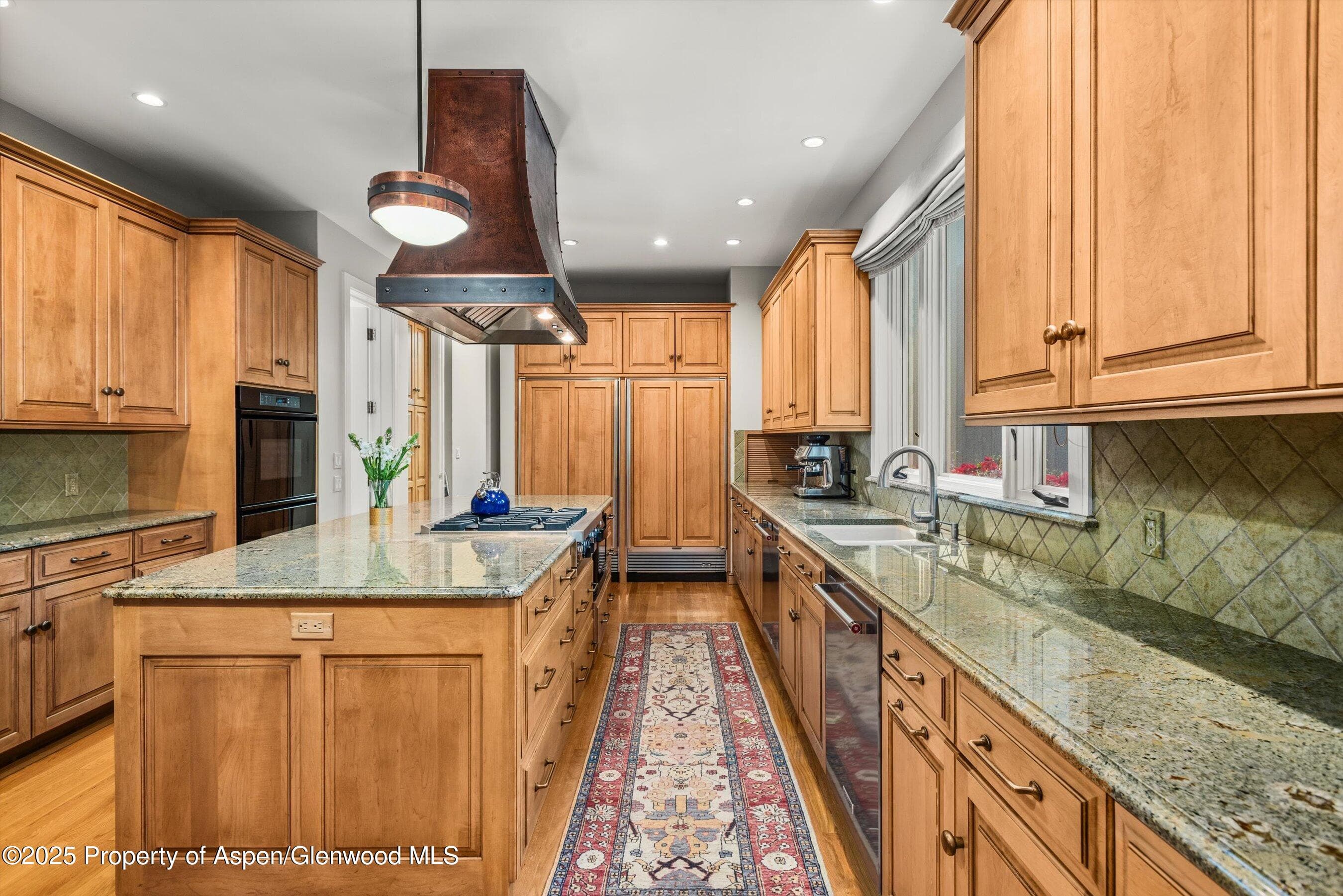 431 W Hopkins Avenue, Aspen, CO 81611 - Photo 3