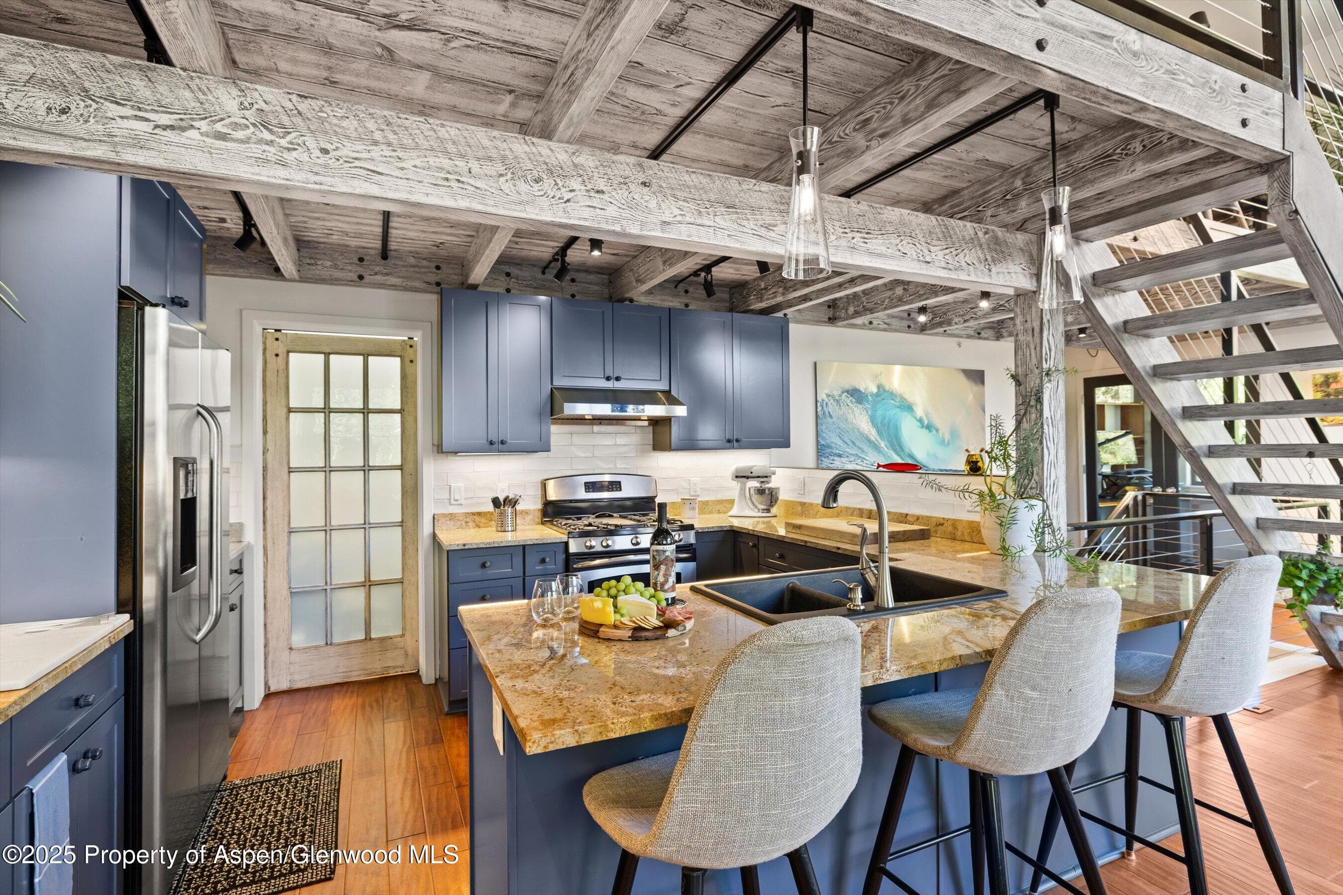 Property - Photo 14