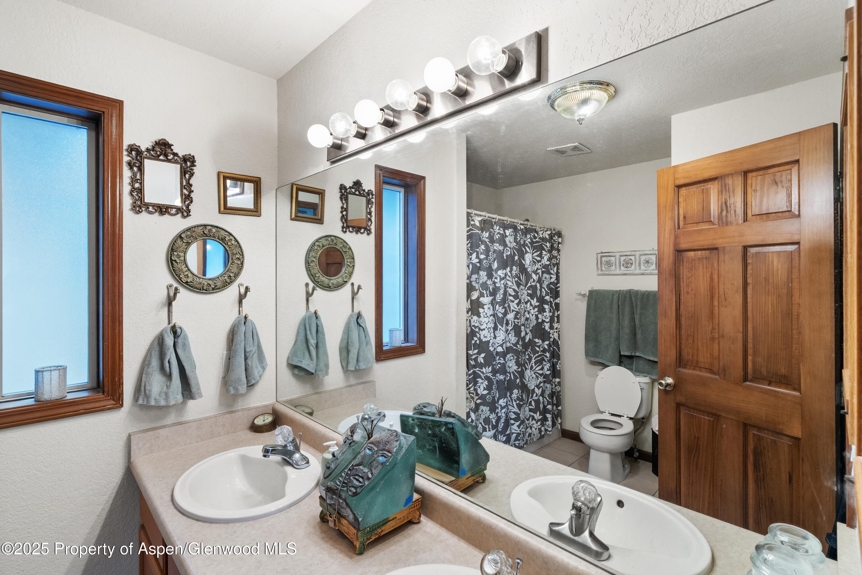 310 Mesquite Court, New Castle, CO 81647 - Photo 12