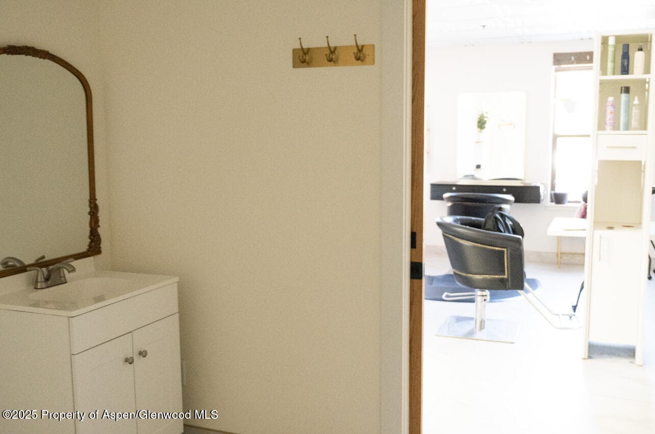 401 23RD Street 206, Glenwood Springs, CO 81601 - Photo 11
